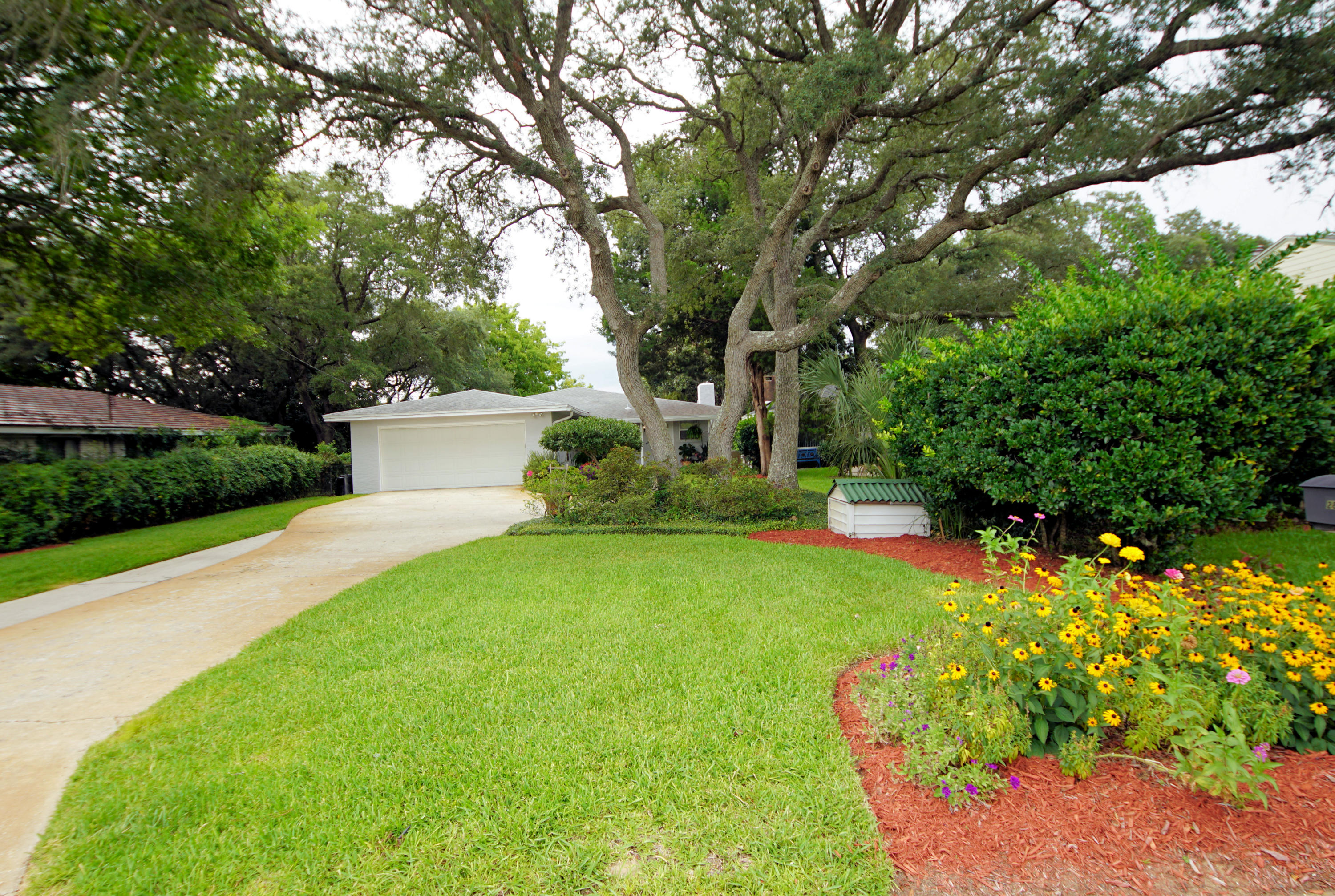 CINCO BAYOU - Residential