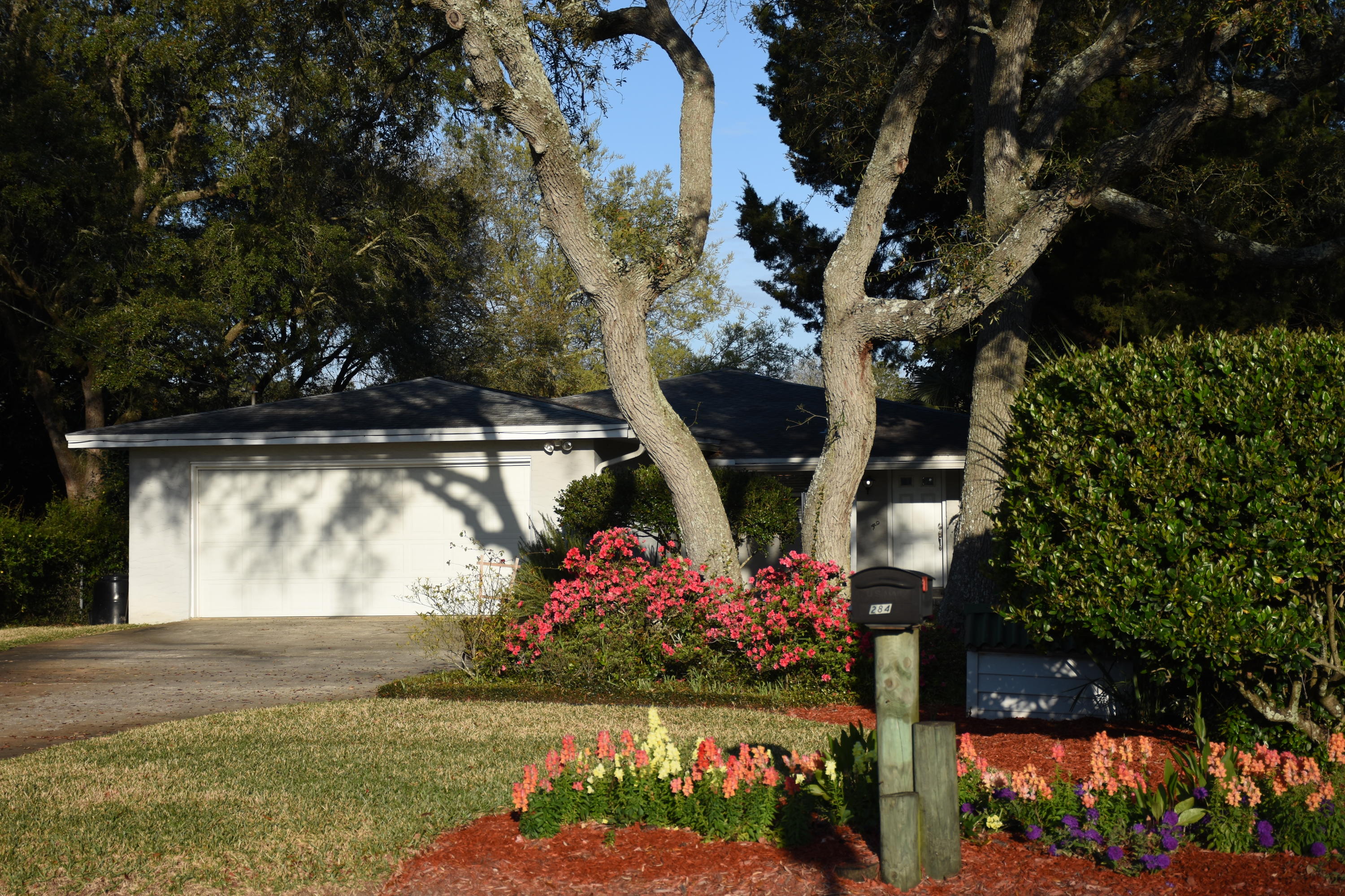 CINCO BAYOU - Residential