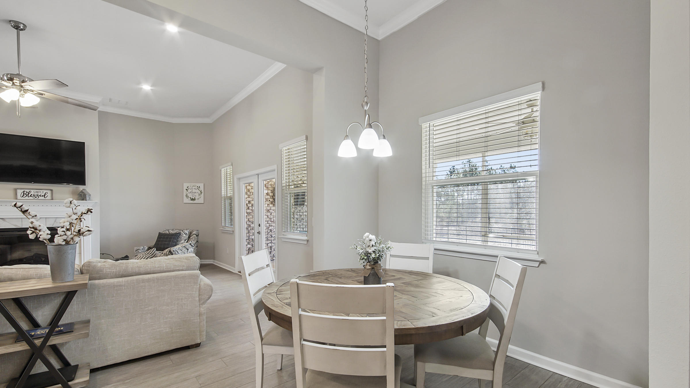 WINDSWEPT ESTATES - Residential