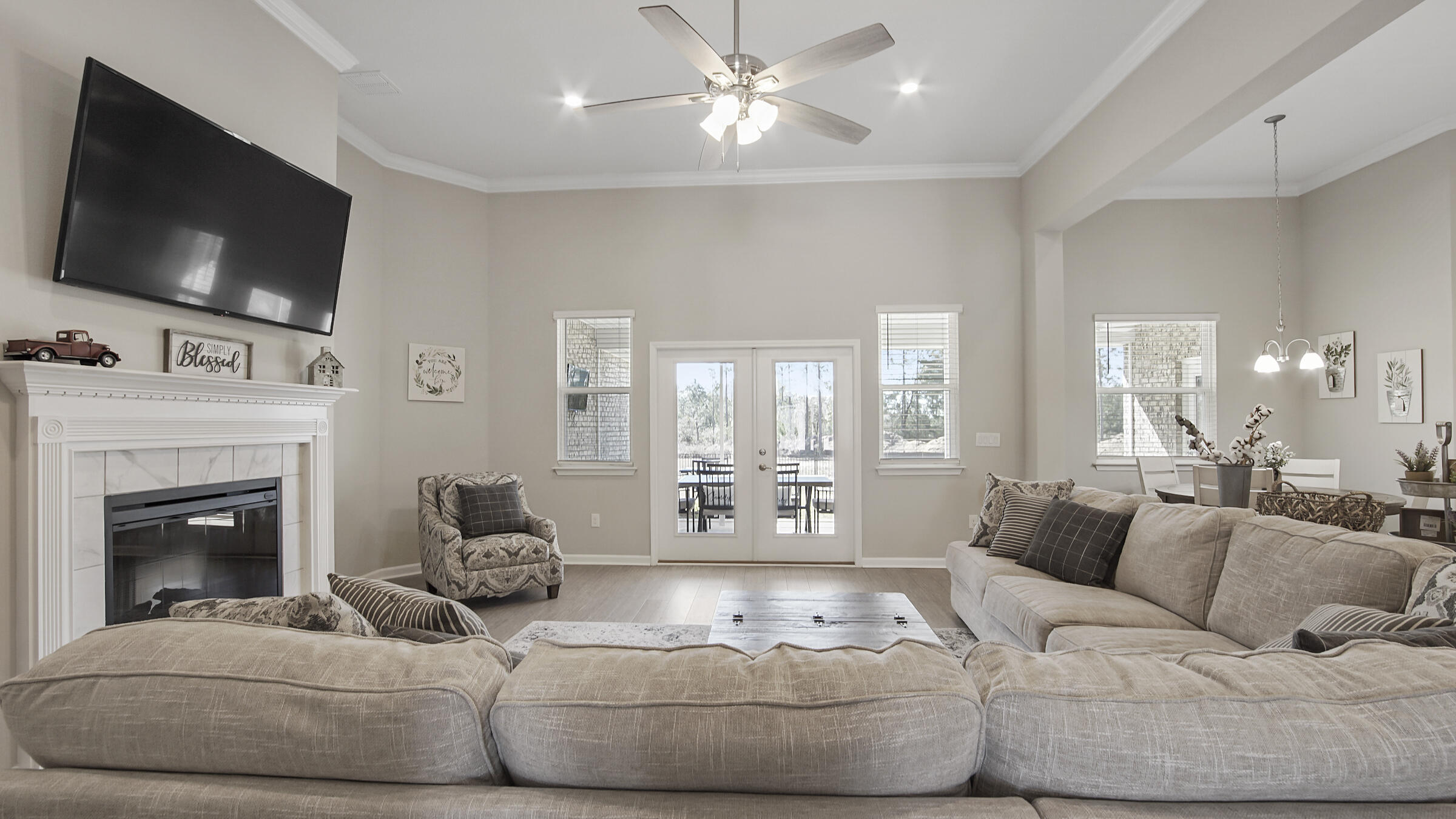 WINDSWEPT ESTATES - Residential