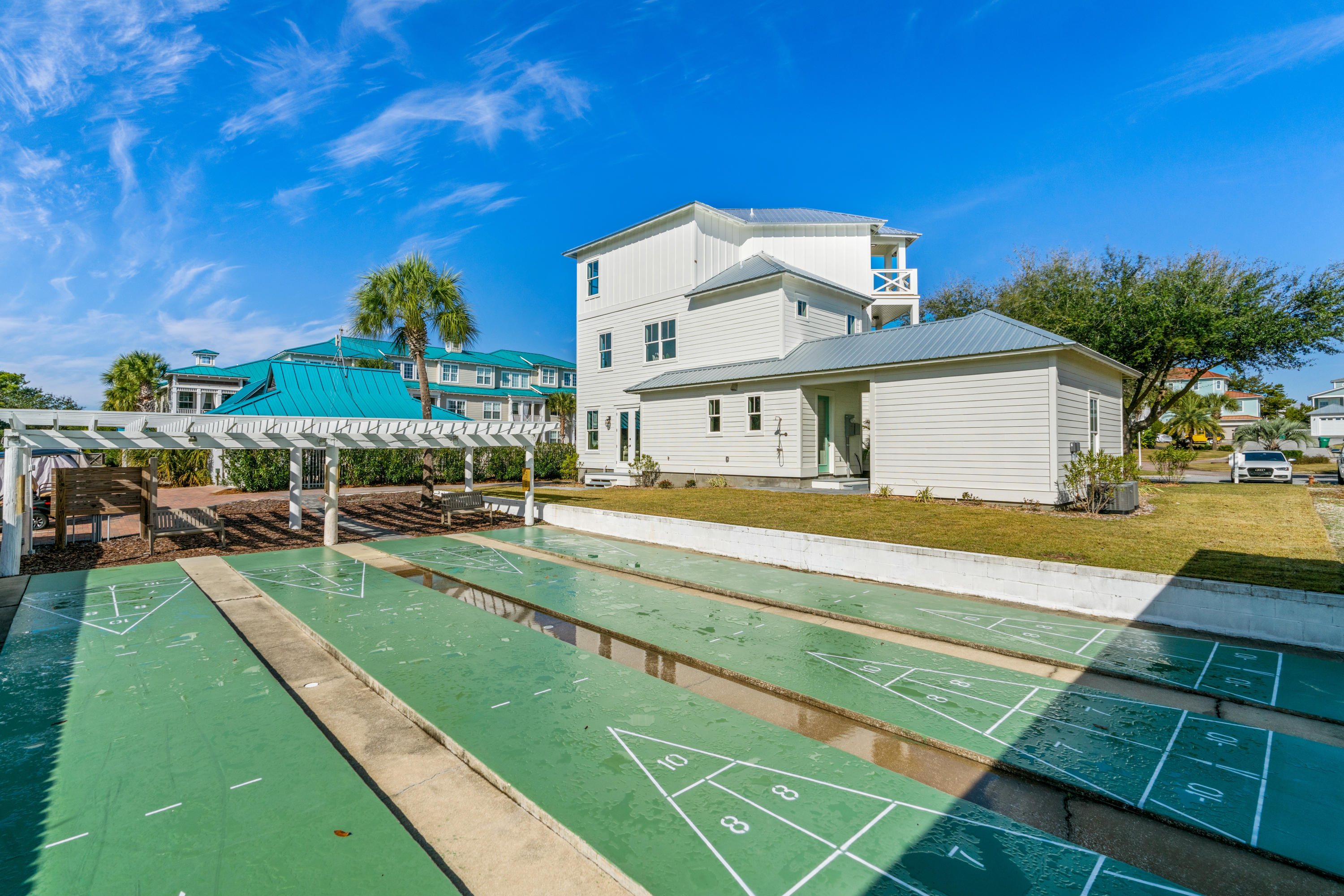 VILLAGE AT BLUE MOUNTAIN BEACH - Residential
