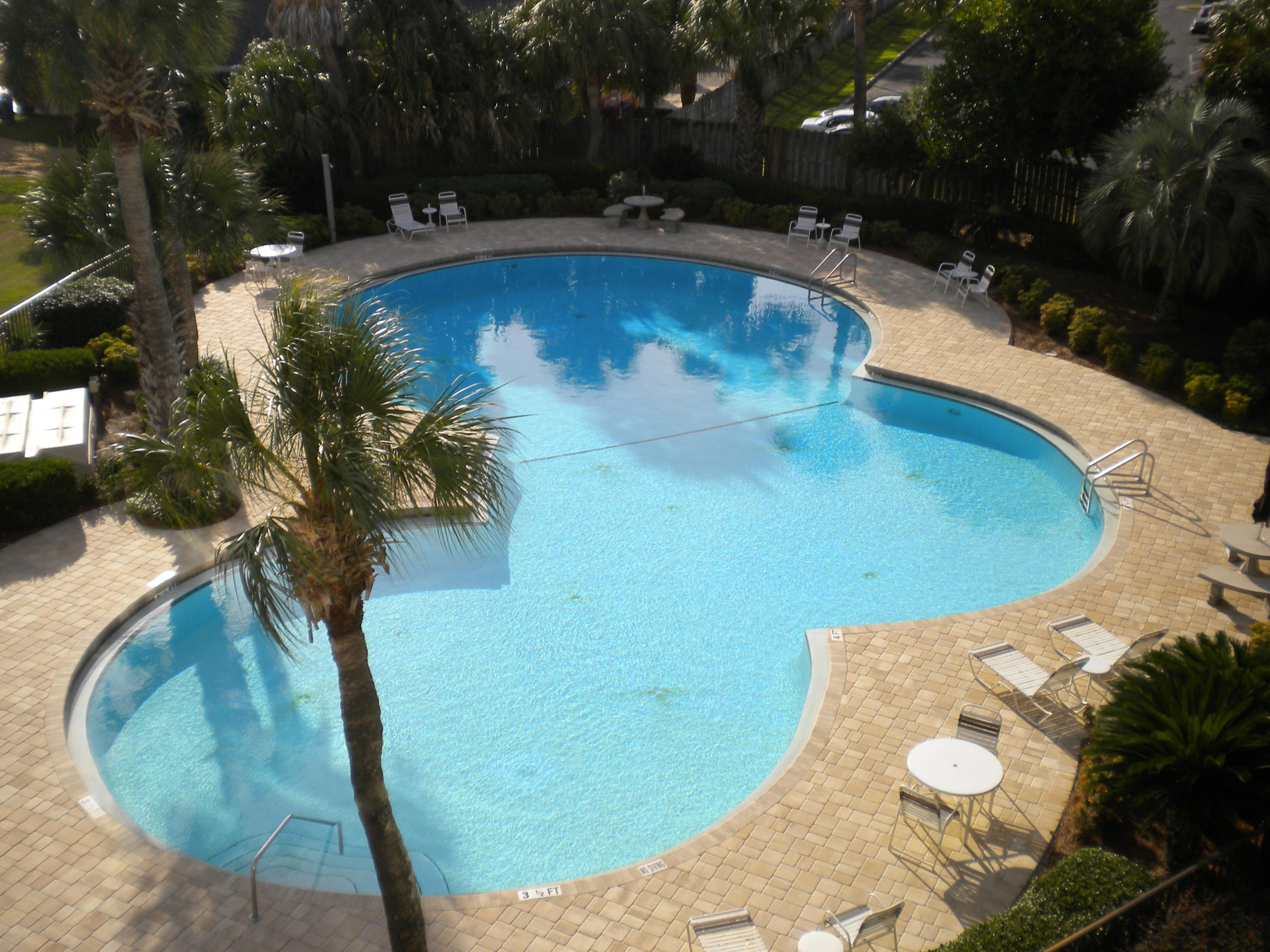 PIRATES BAY PH 1 - Residential