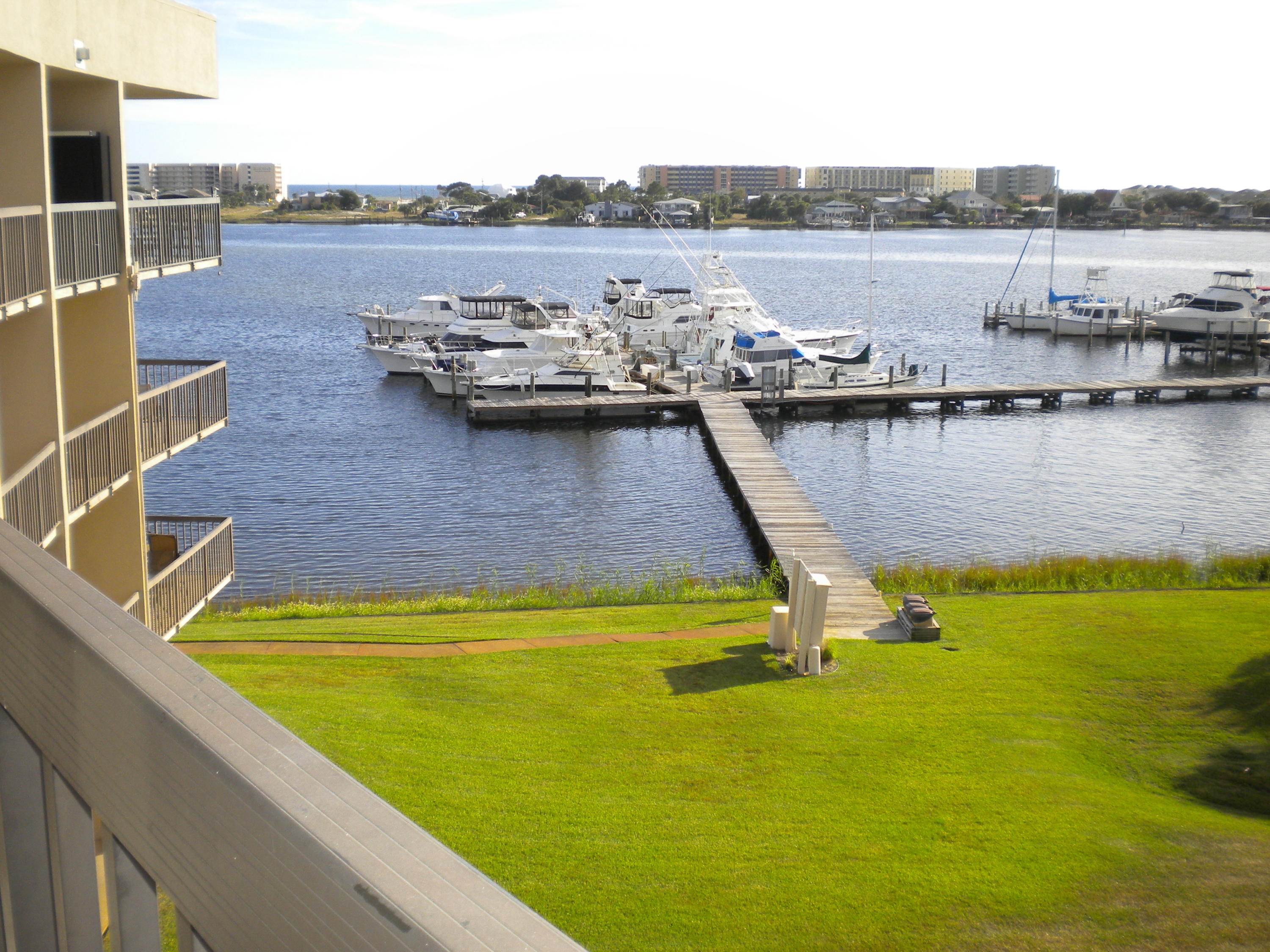 PIRATES BAY PH 1 - Residential