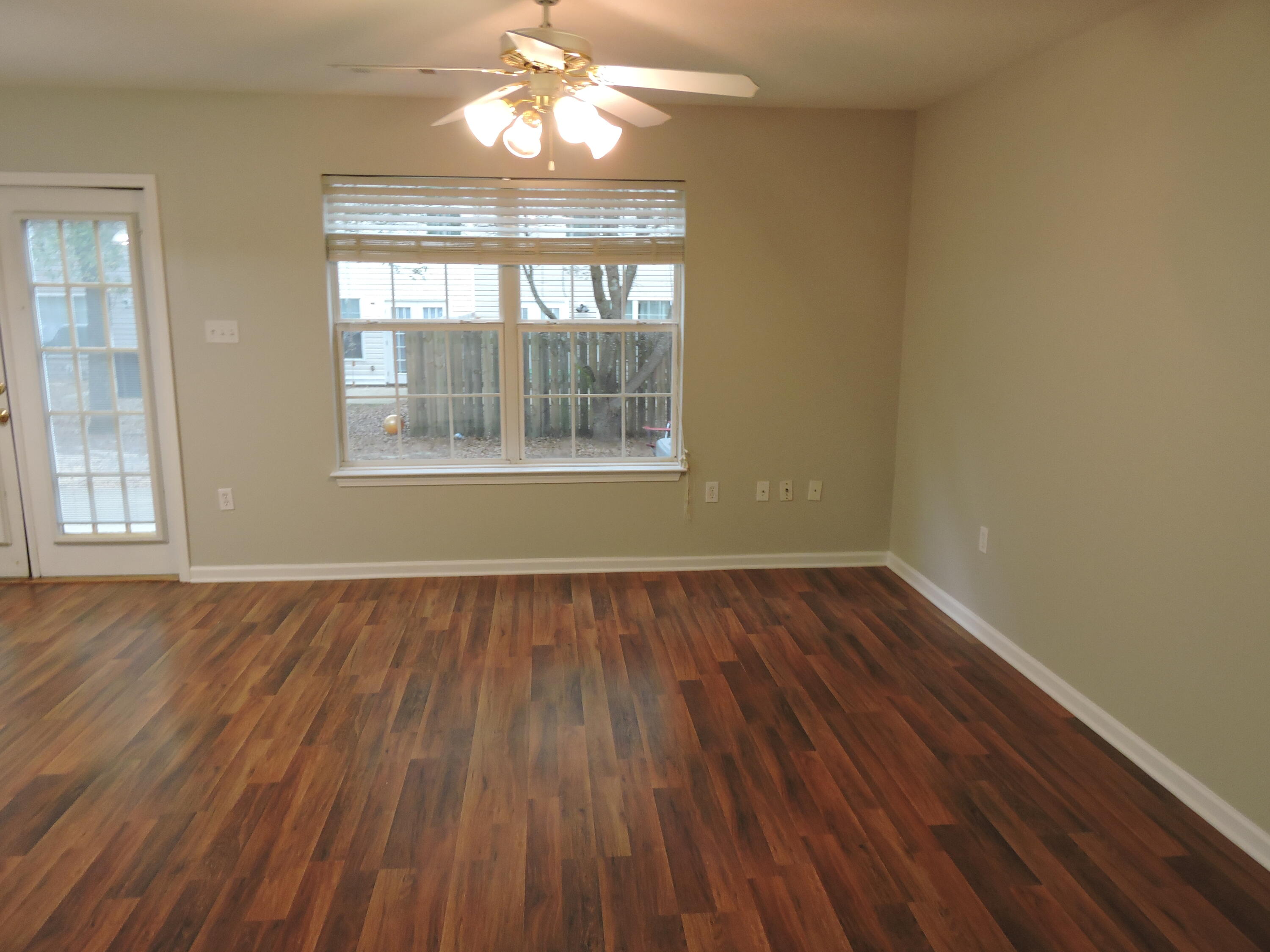 ROLLING PINES - Residential Lease