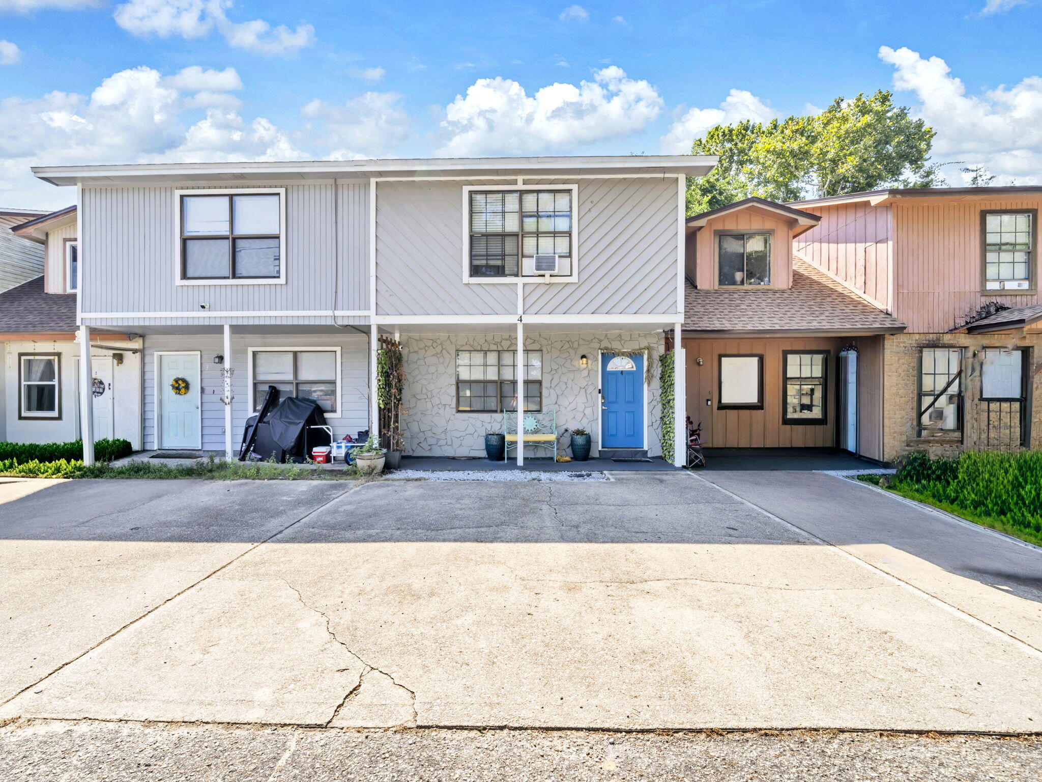 Welcome home to this beautifully renovated townhouse featuring three bedroom and 1.5 baths, this home is perfectly located withing walking distance to choctaw High school and Pryor Middle School, with easy access to Hurlburt Field, Eglin AFB, and all that Fort Walton Beach has to offer.Enjoy a Fully Updated space with a 2021 New Roof and A/C a stunning kitchen with granite countertops and soft-close cabinetry and matching modern bathrooms. Freshly painted inside and out, this home boast luxury vinyl plank flooring on the main level, plus carpet upstairs, ample storage, large closets, and a fenced backyard.Whether you're looking for a first home, second home, or investment property, this turn-key, fully furnished townhouse is a fantastic opportunity.