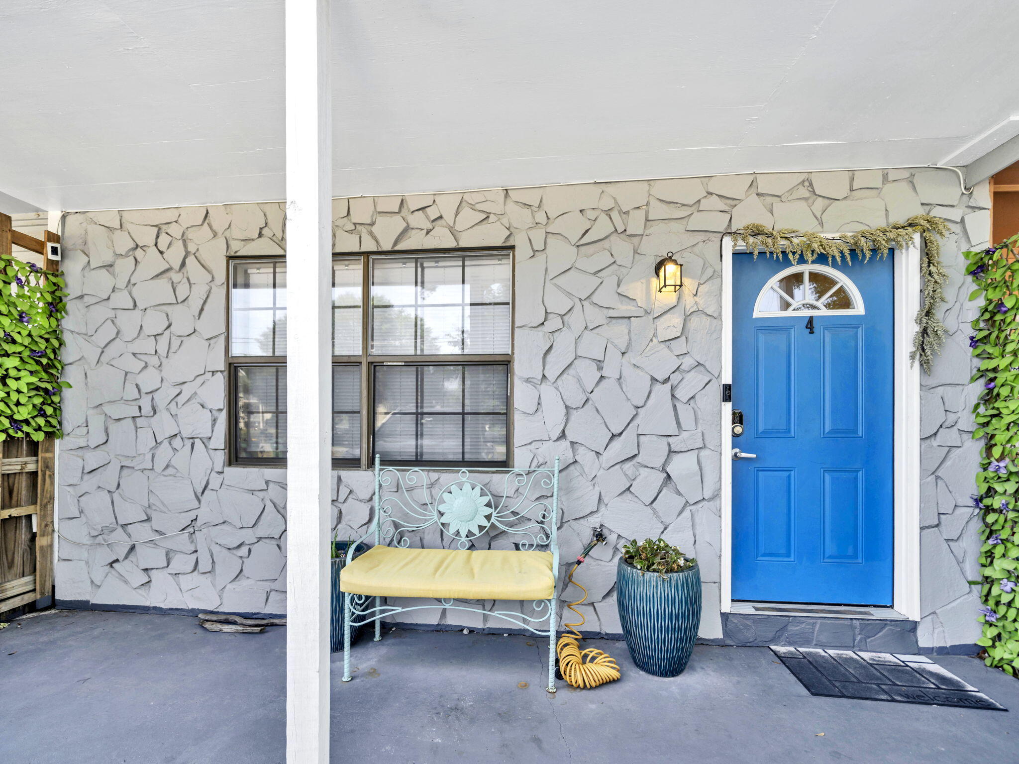 OAK WOOD T/H - Residential