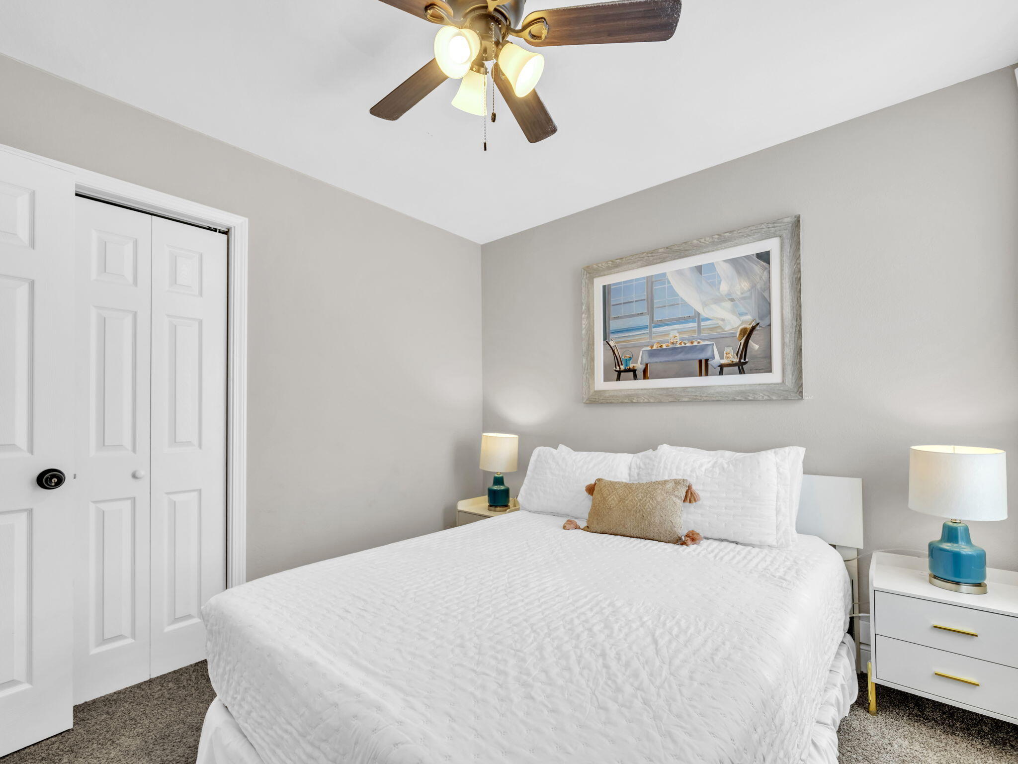 OAK WOOD T/H - Residential