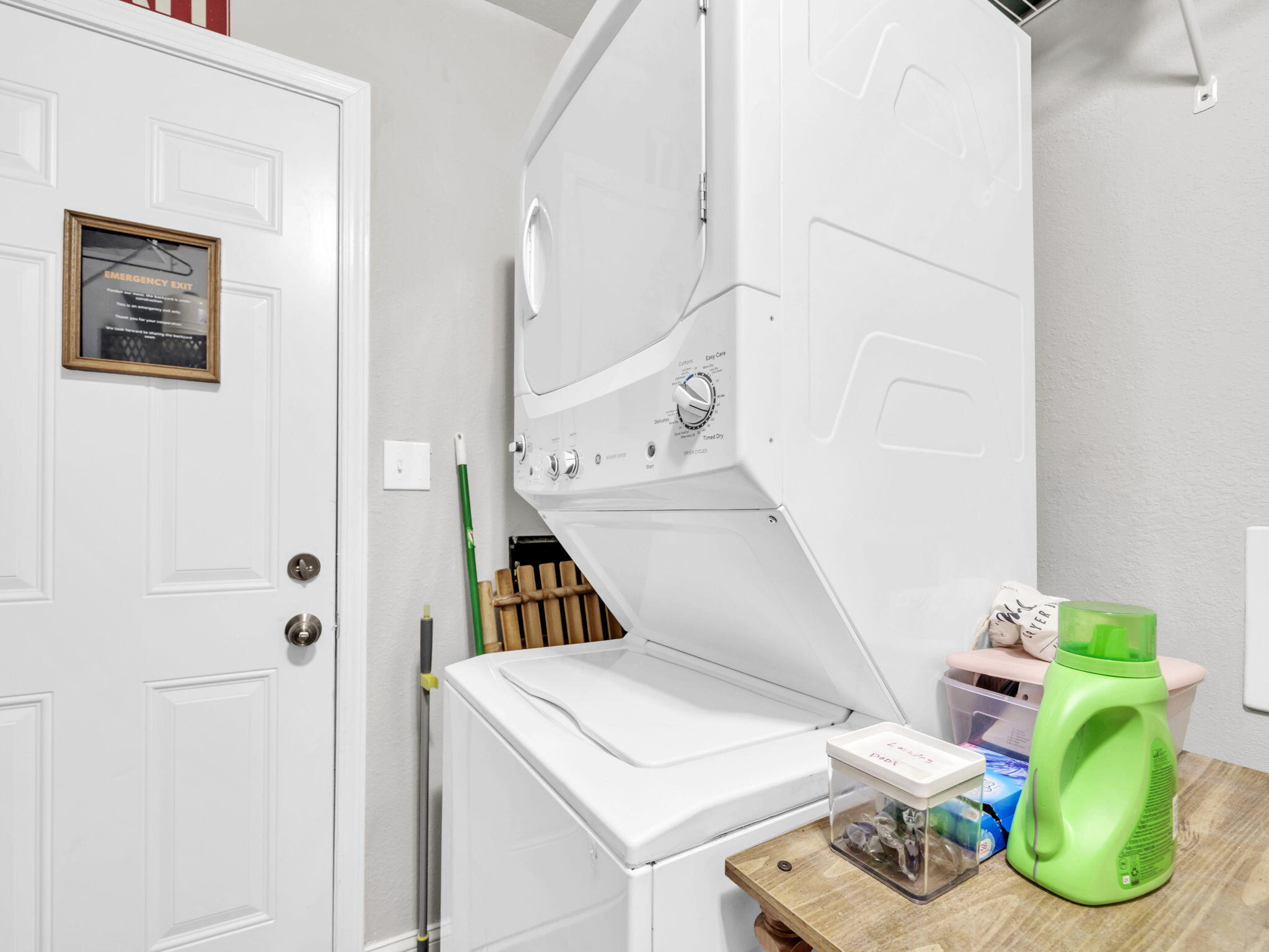 OAK WOOD T/H - Residential