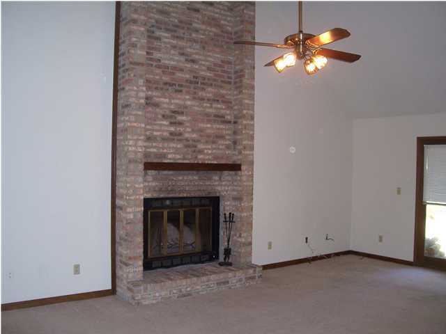 ST ANDREWS EAST BLUEWATER BAY - Residential Lease