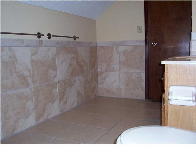 ST ANDREWS EAST BLUEWATER BAY - Residential Lease