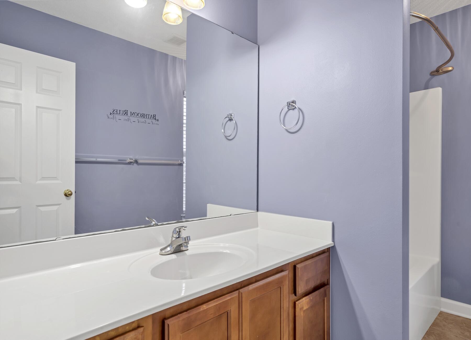 SUMMERWOOD - Residential Lease