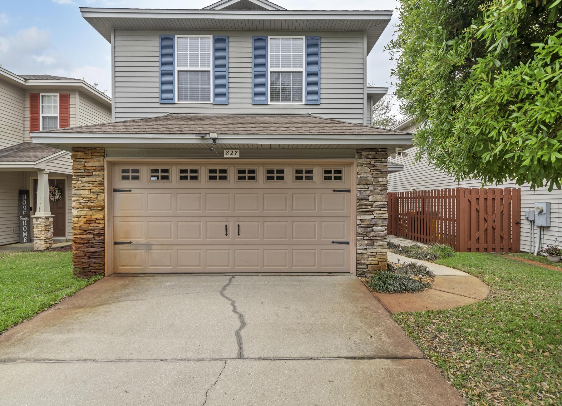 SUMMERWOOD - Residential Lease
