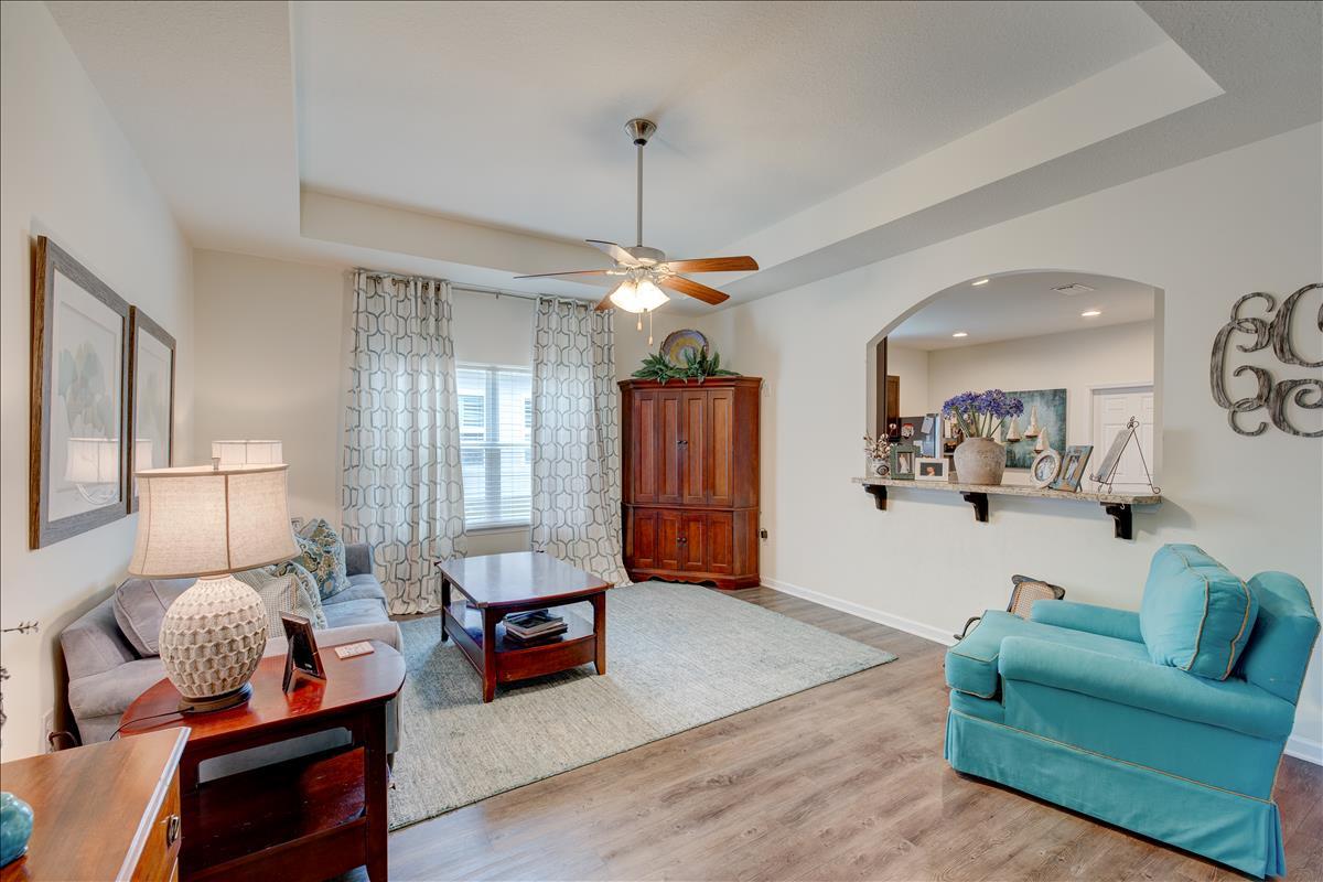 SCHOONER LANDING - Residential