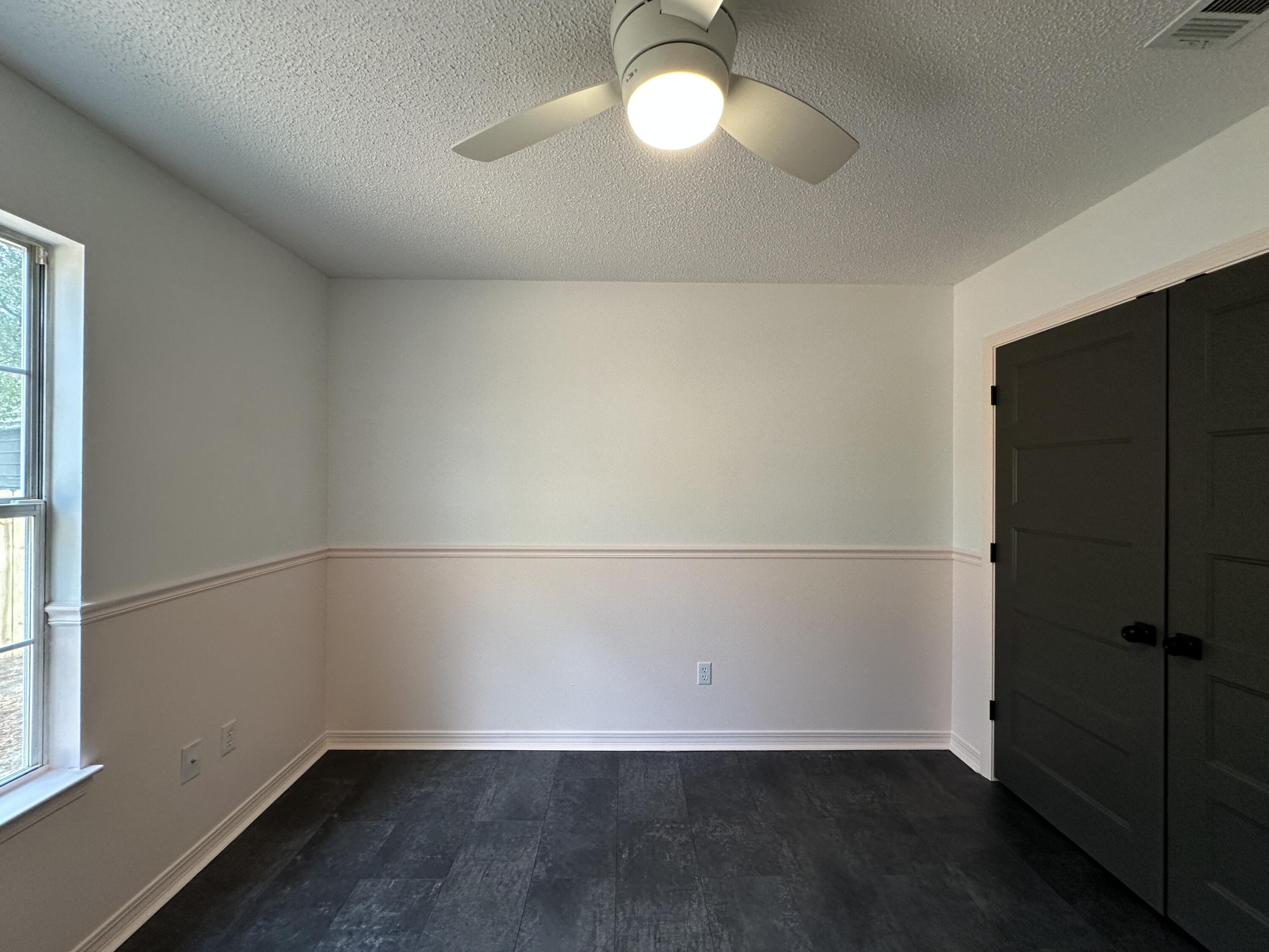 HOLLYROD PARK - Residential