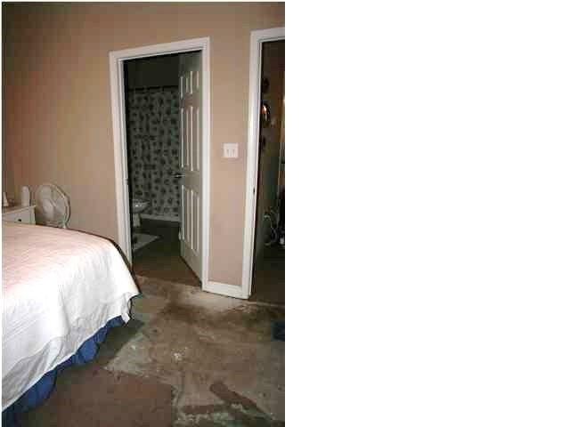 CARONDOLET - Residential Lease