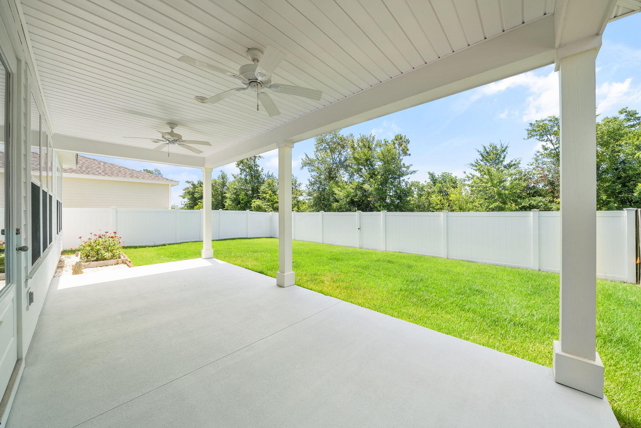 SWEET BAY - Residential