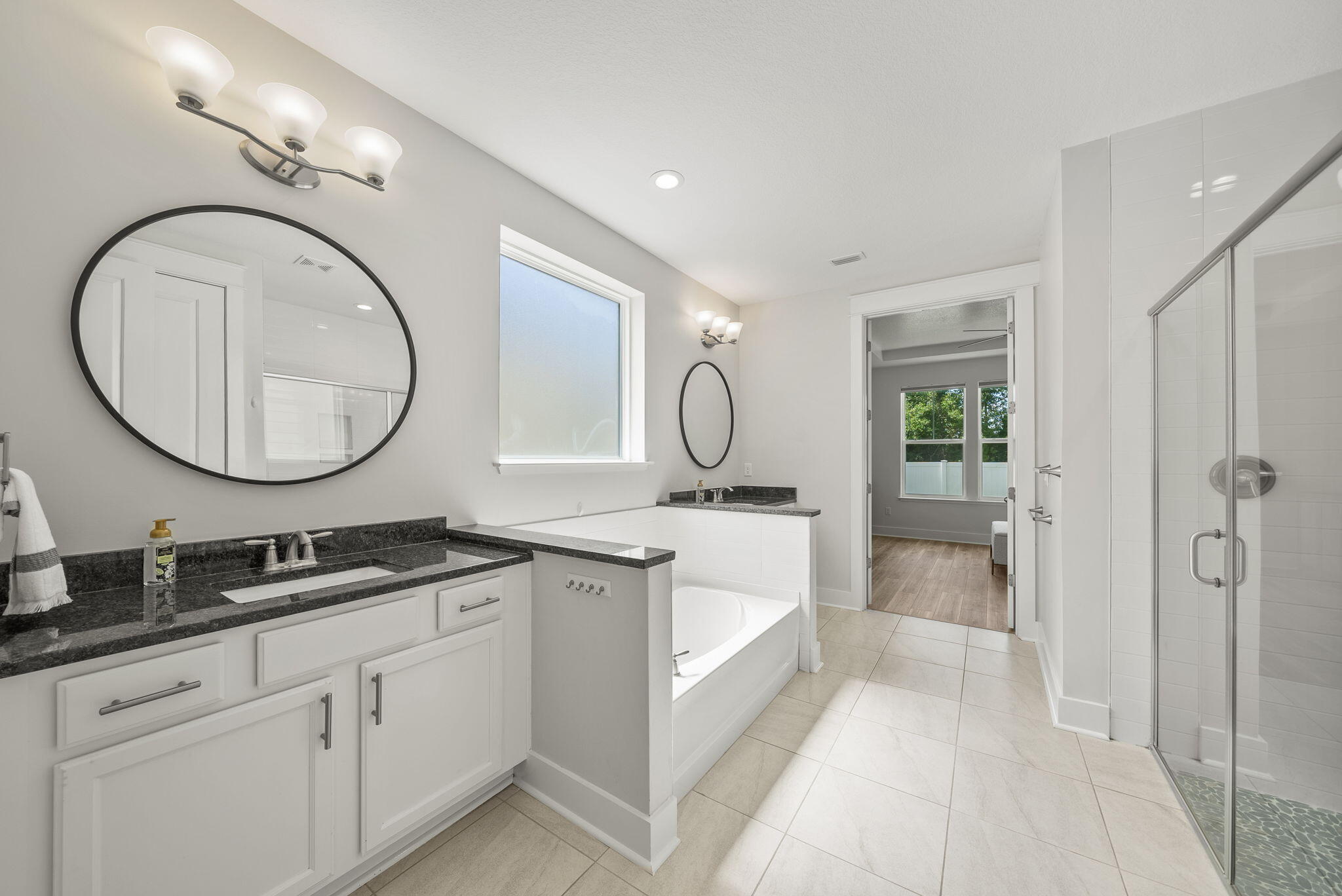SWEET BAY - Residential