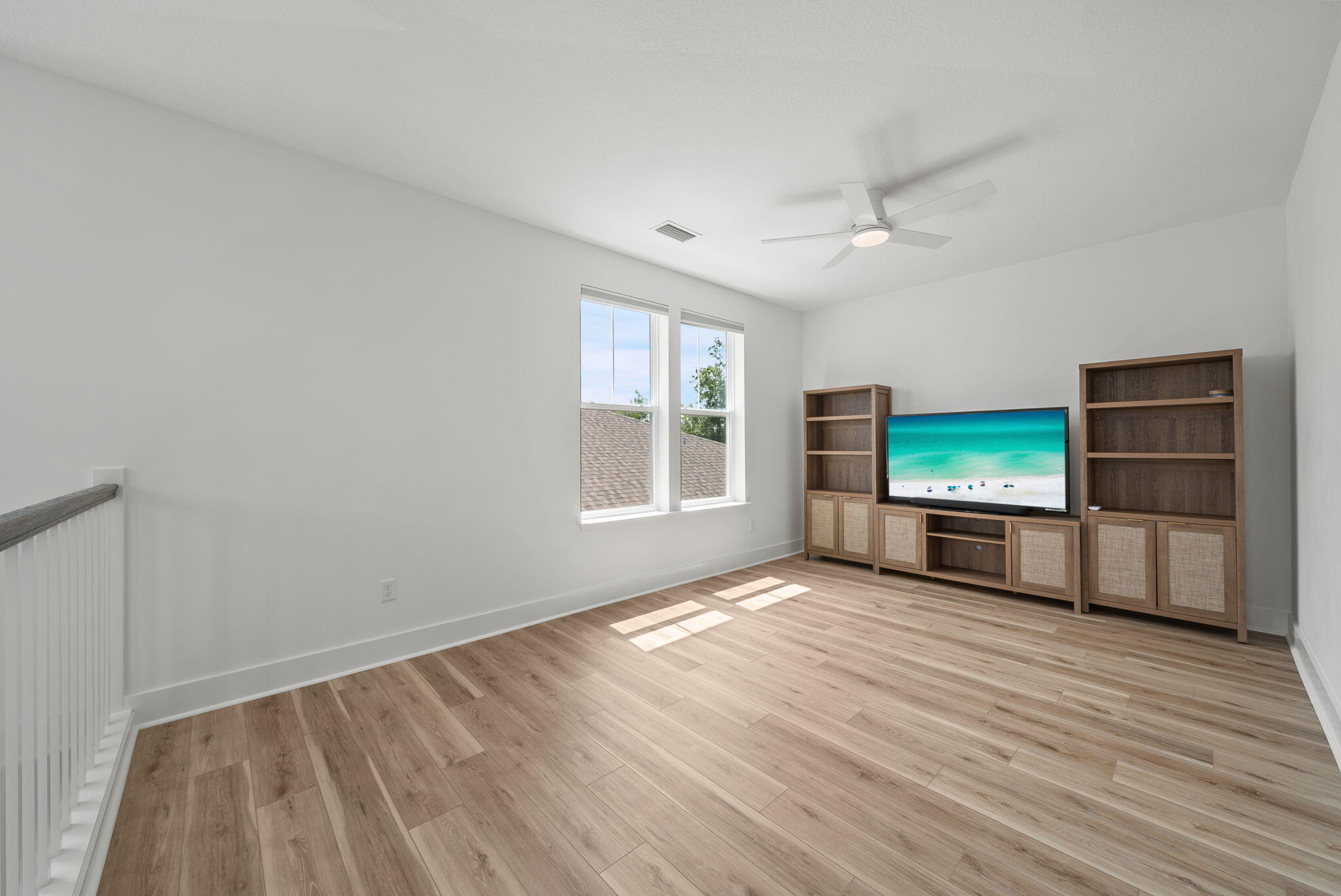 SWEET BAY - Residential