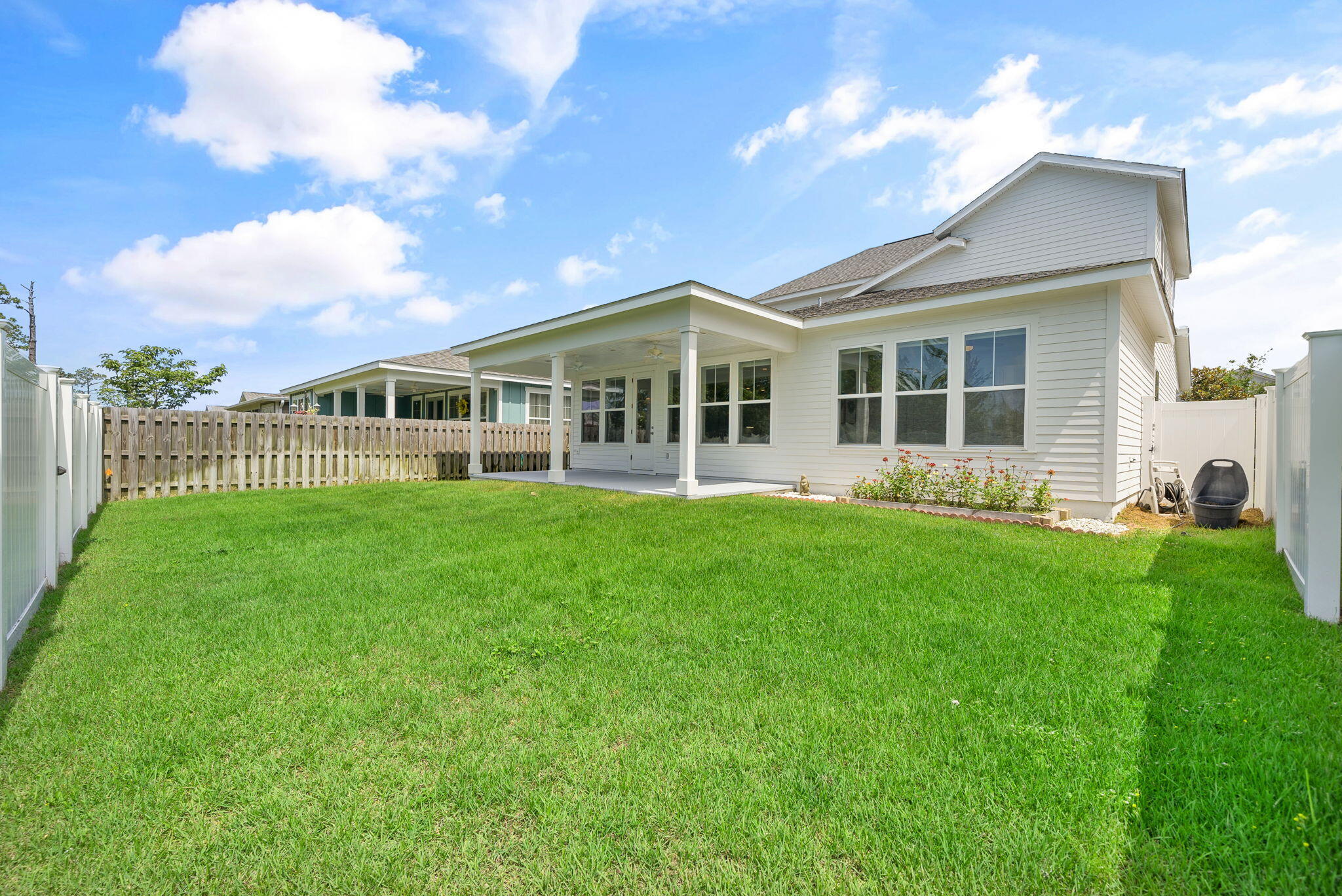 SWEET BAY - Residential