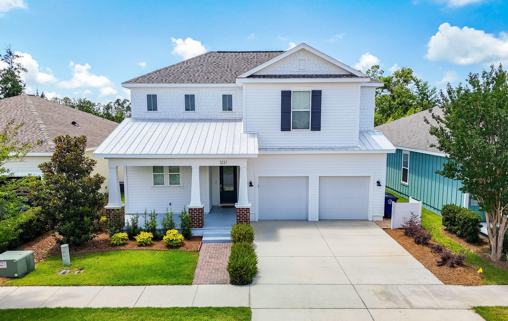 SWEET BAY - Residential