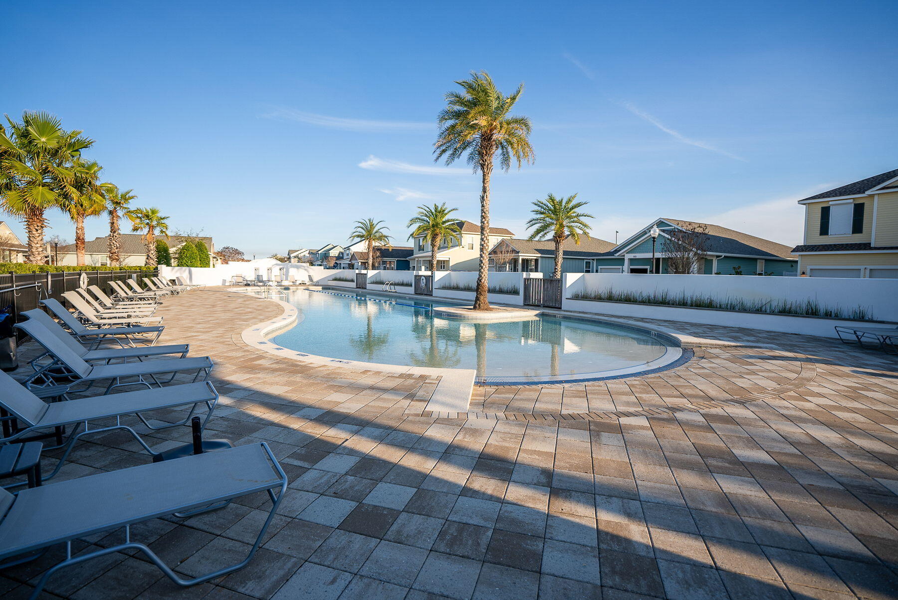 SWEET BAY - Residential