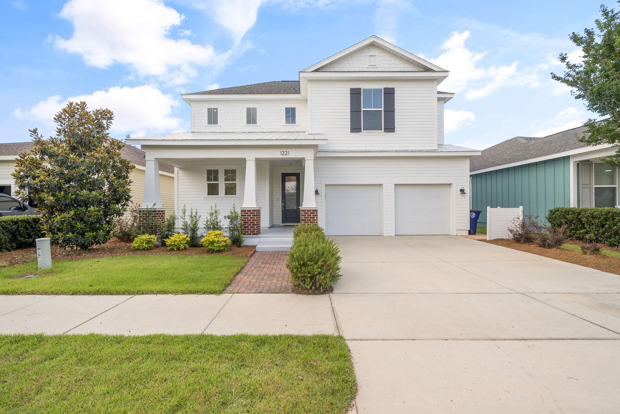 SWEET BAY - Residential