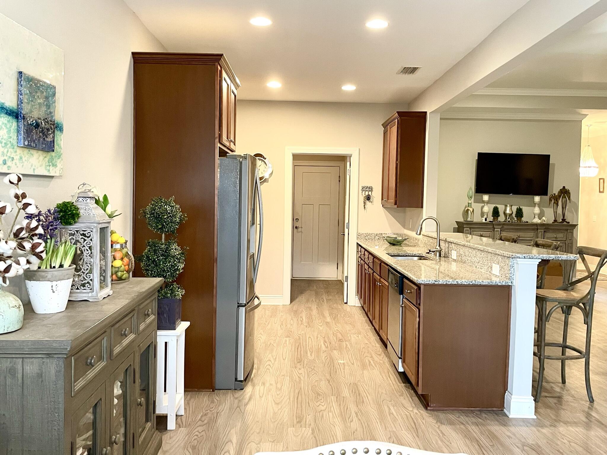 Cross Creek Estates - Residential