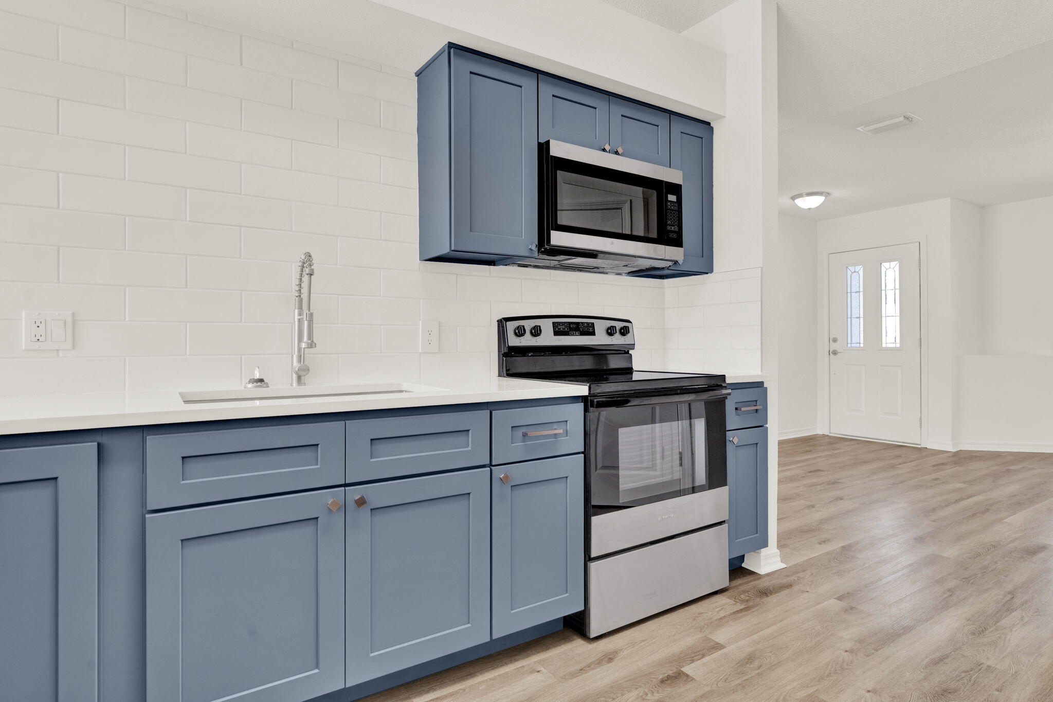 HOLLEY BY THE SEA - Residential