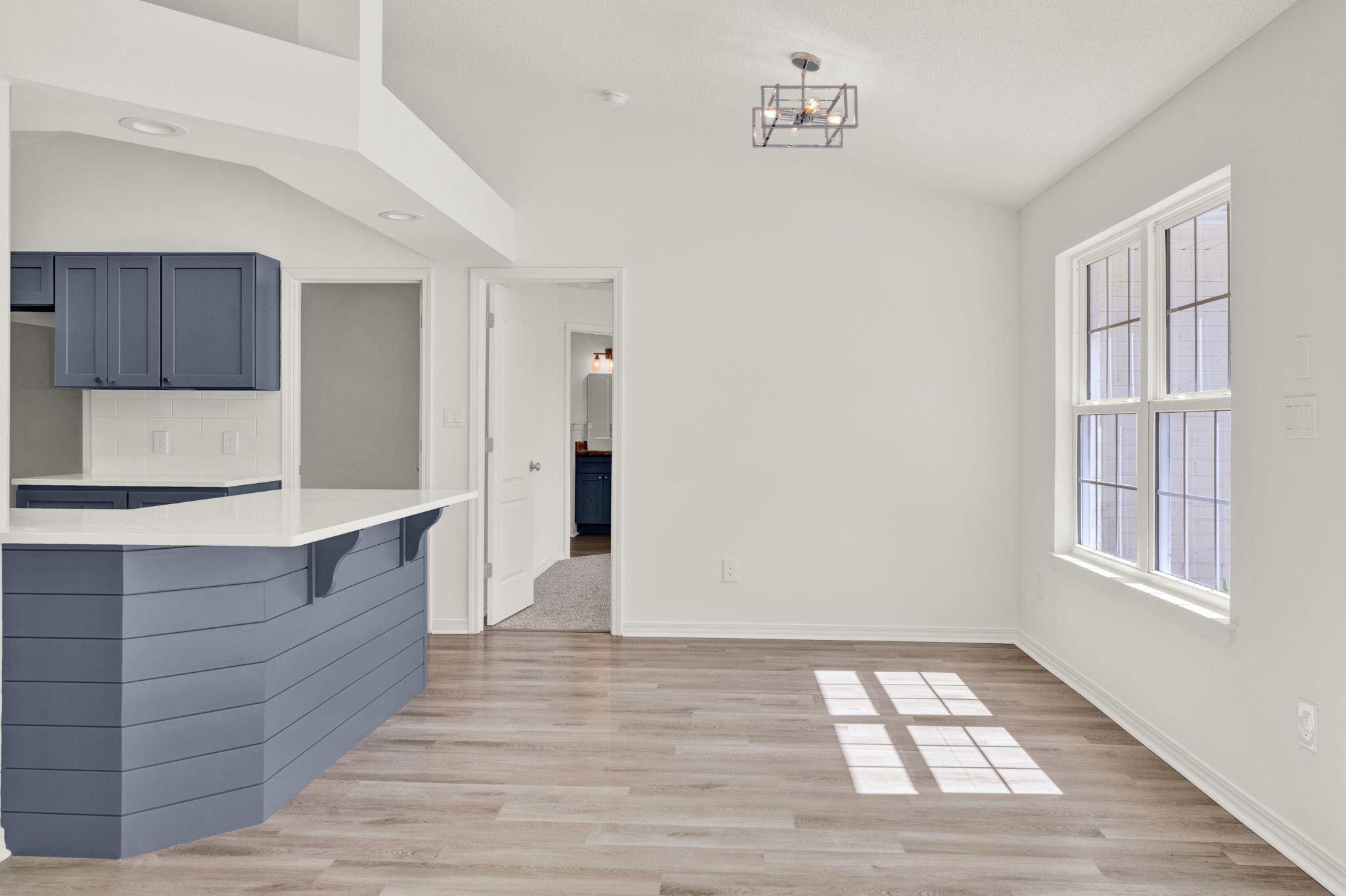 HOLLEY BY THE SEA - Residential