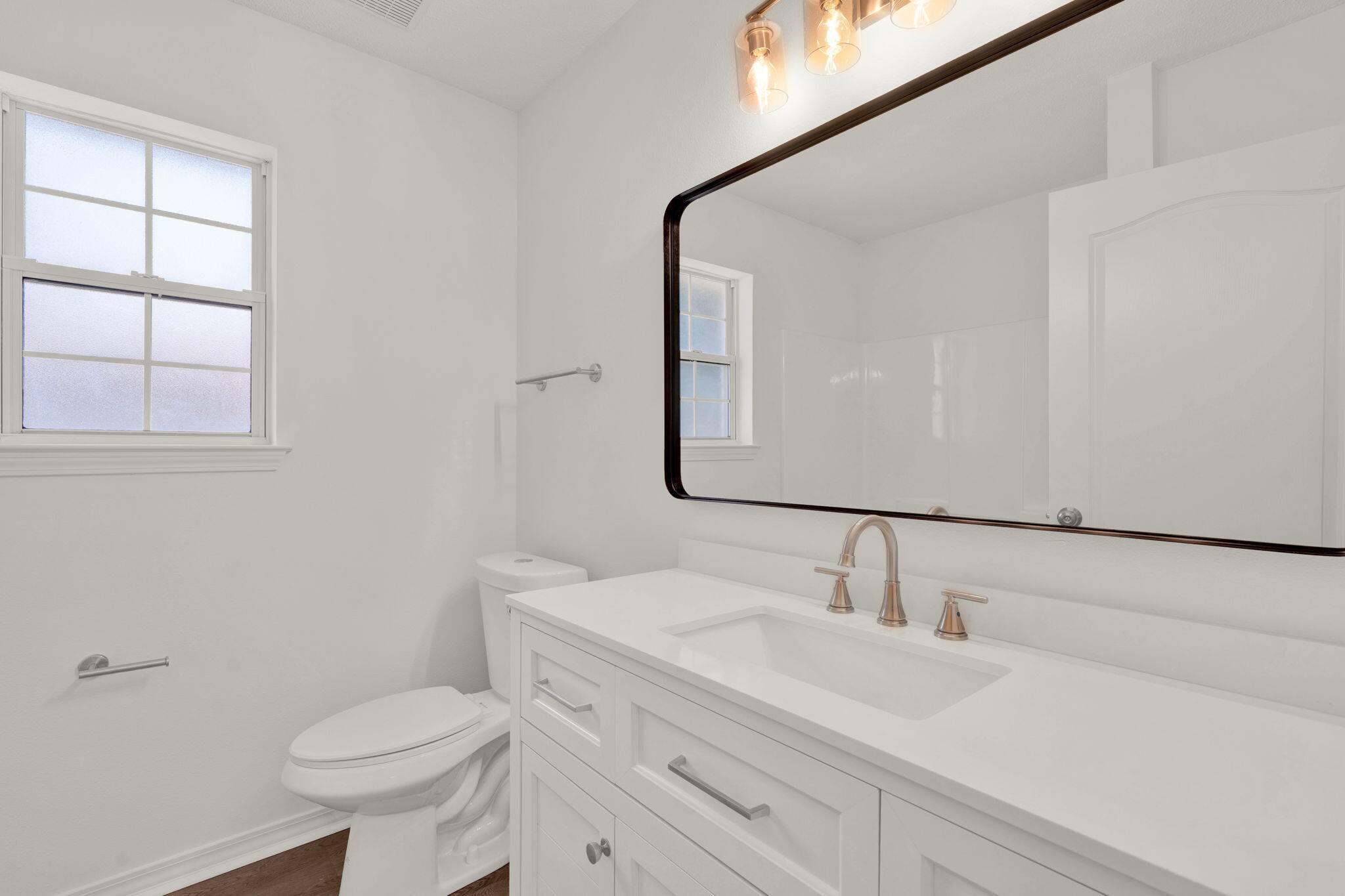 HOLLEY BY THE SEA - Residential