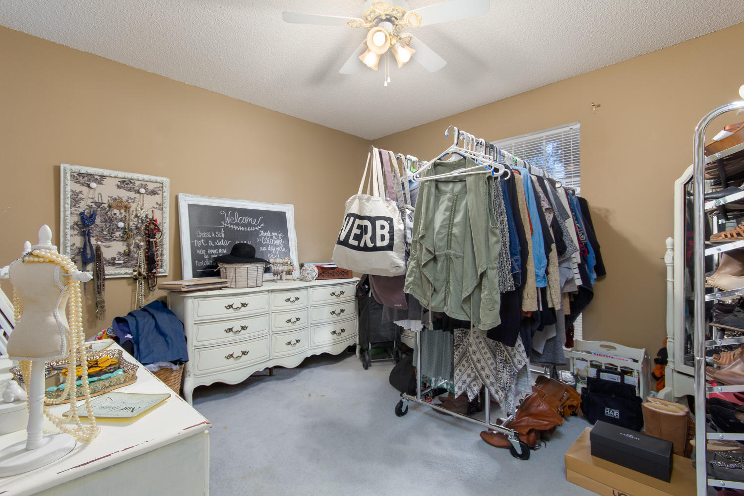 BAREFOOT CREEK - Residential