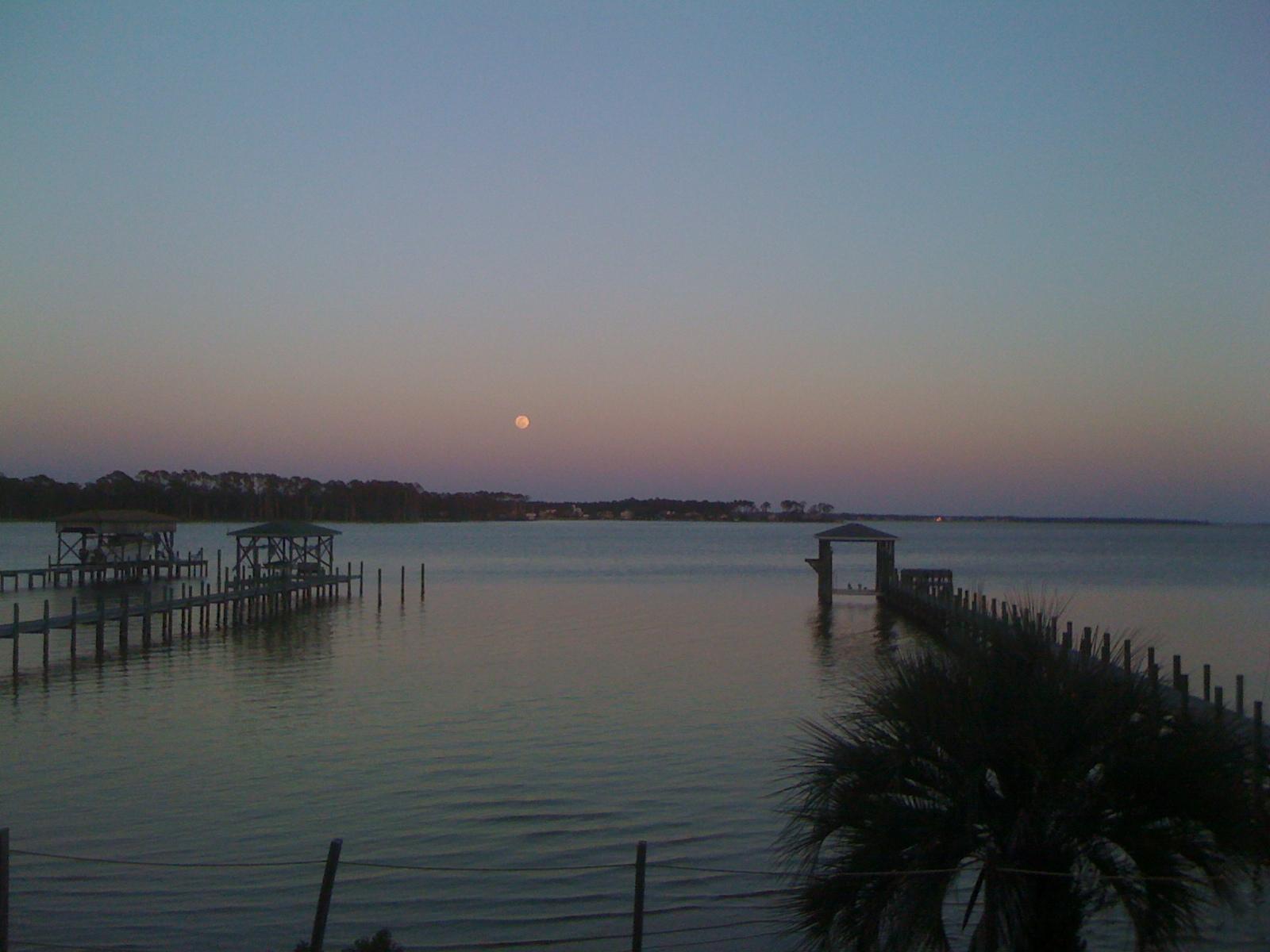 boggy bayou - Residential Lease