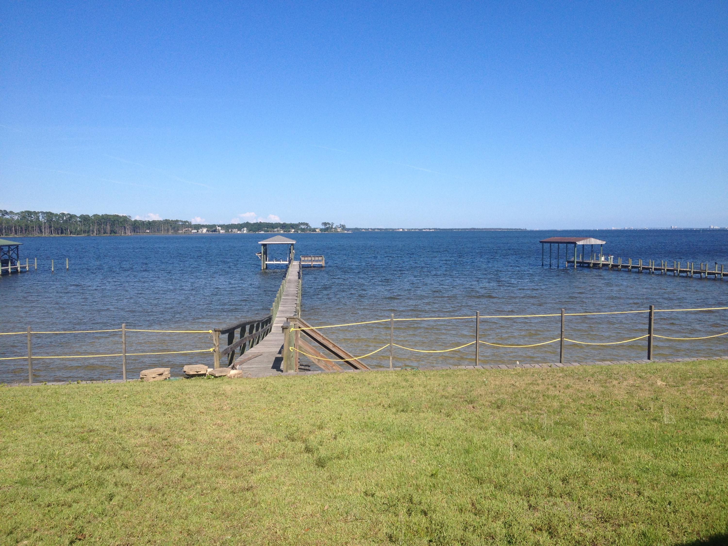 boggy bayou - Residential Lease