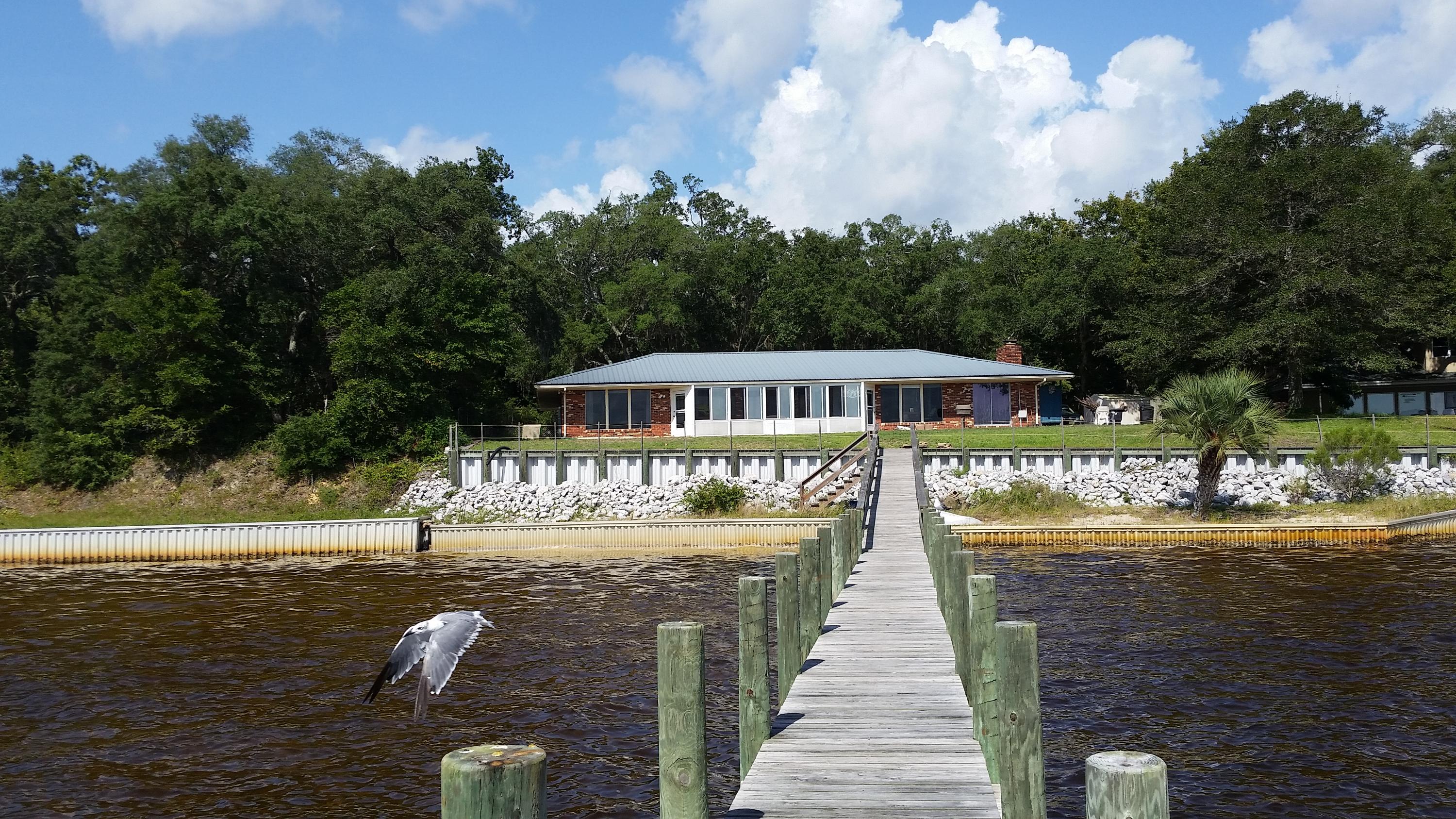 boggy bayou - Residential Lease