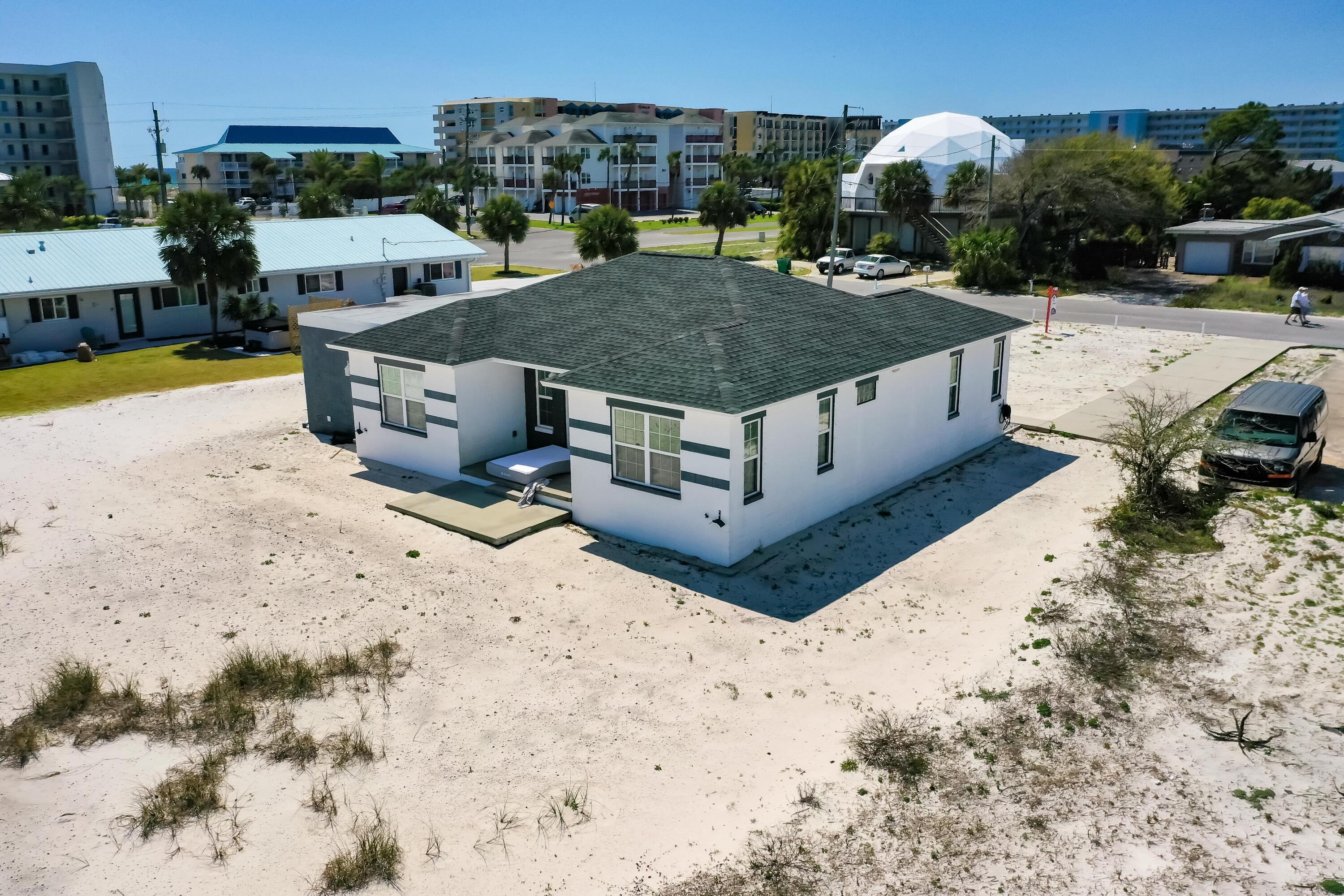 SANTA ROSA ISLAND - Residential