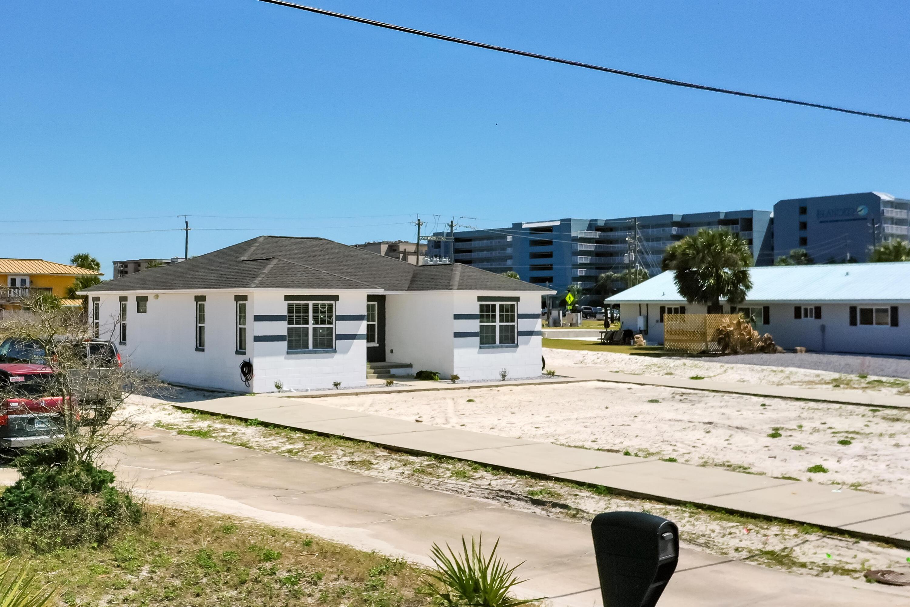 SANTA ROSA ISLAND - Residential