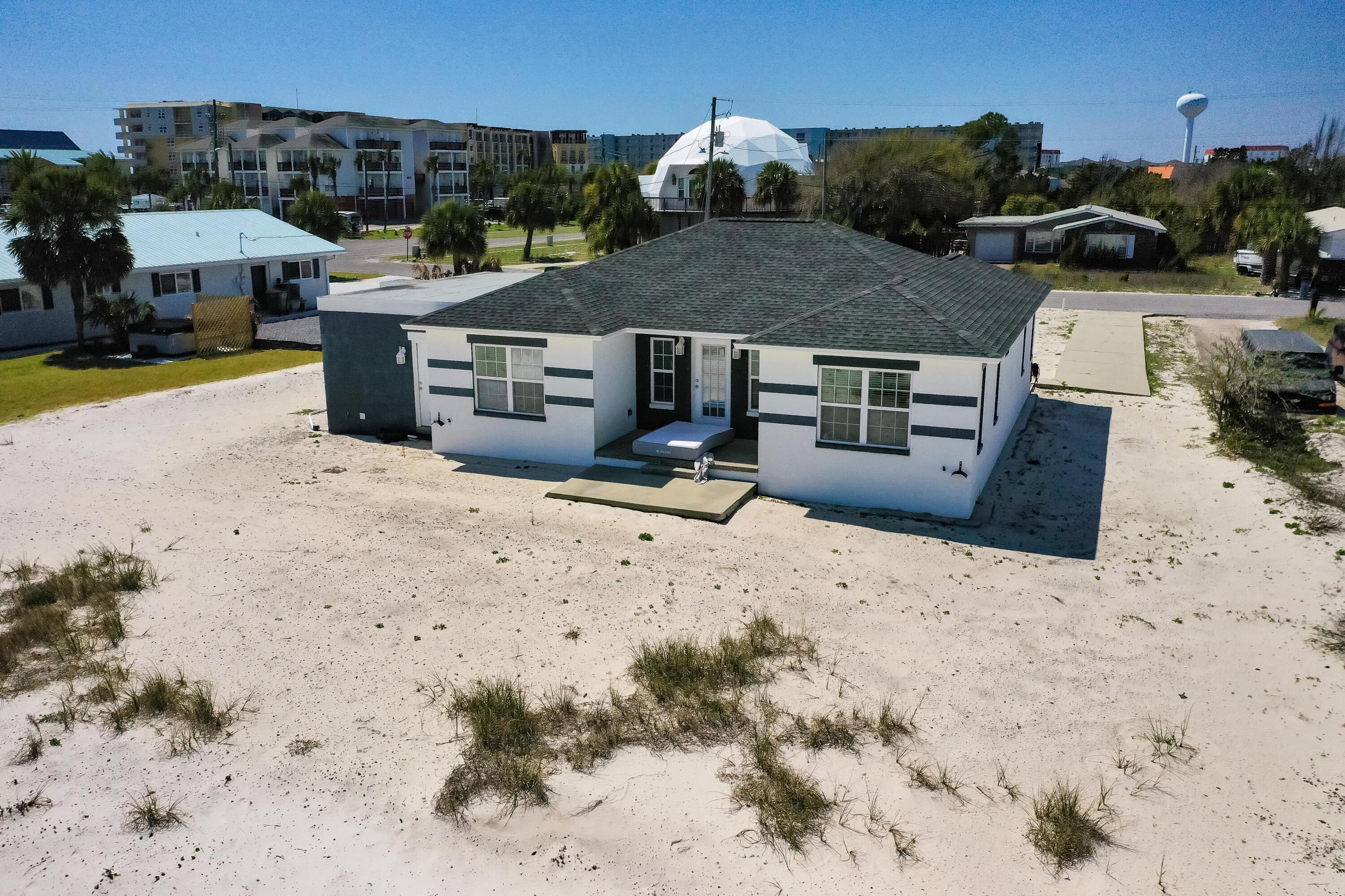 SANTA ROSA ISLAND - Residential