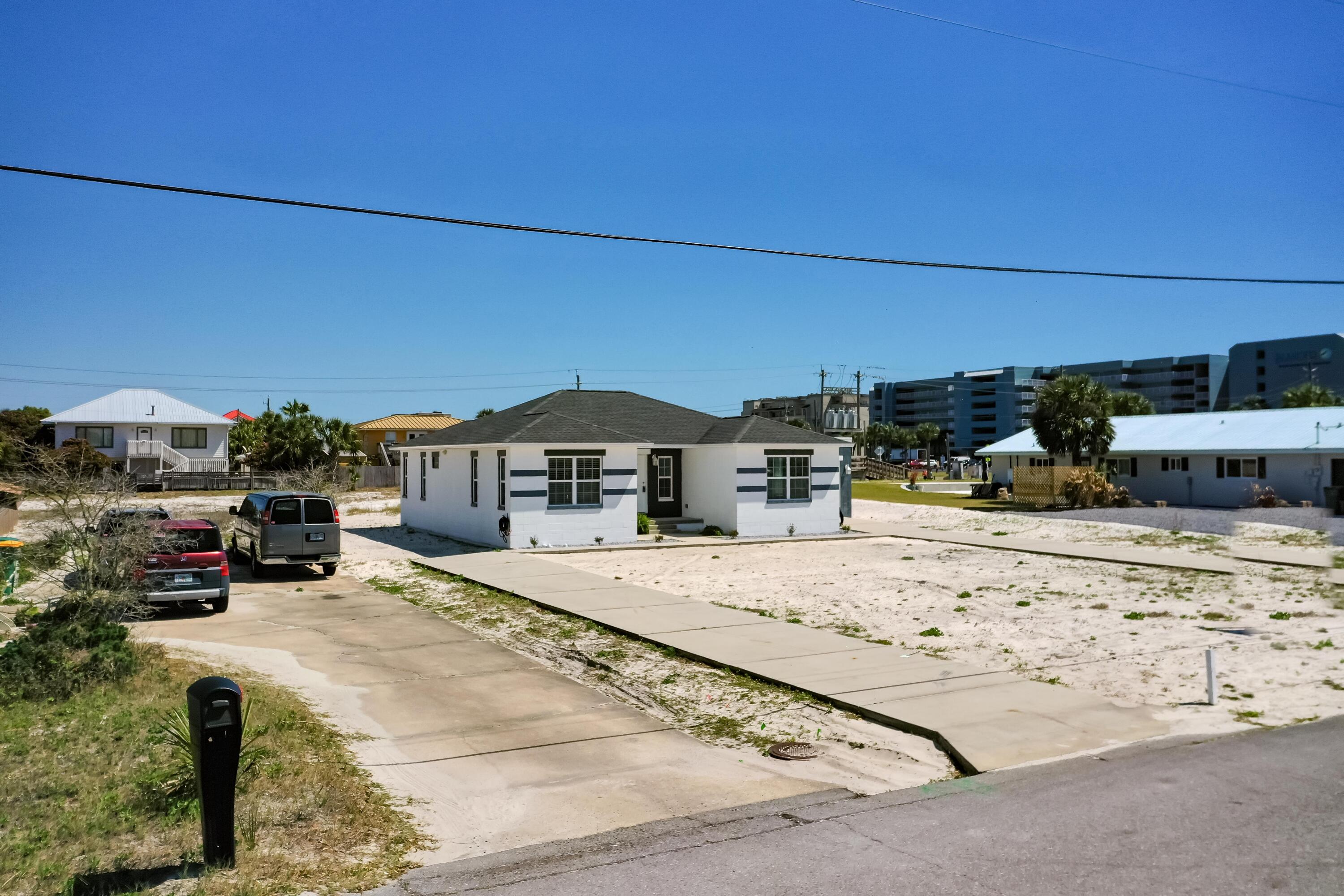 SANTA ROSA ISLAND - Residential