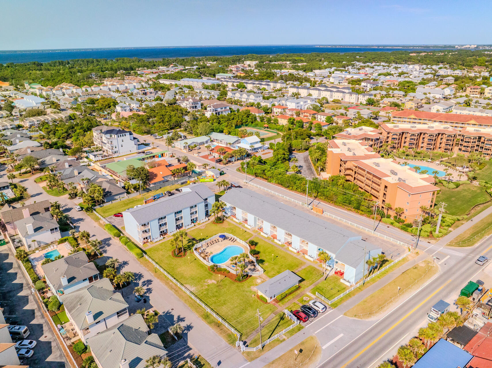 TRADEWIND CONDOS - Residential