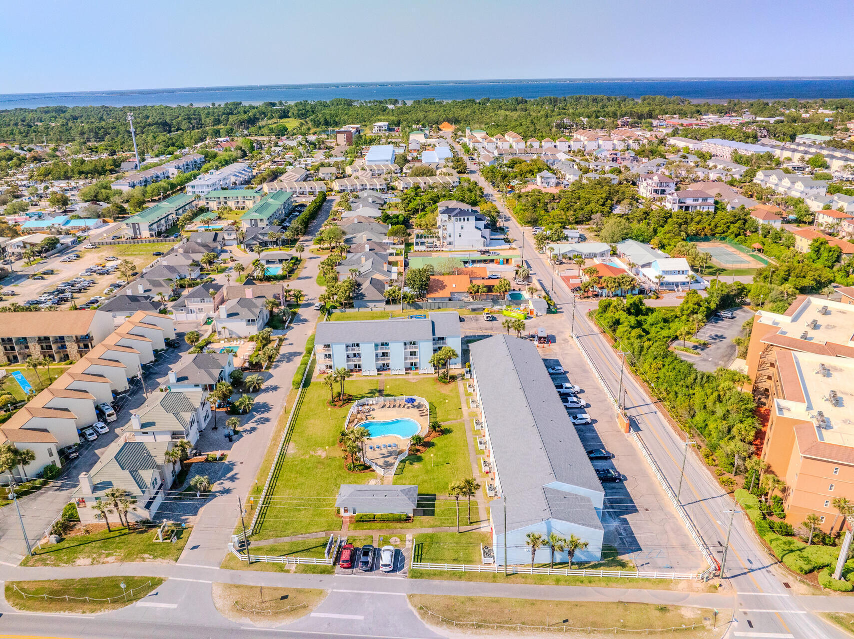 TRADEWIND CONDOS - Residential