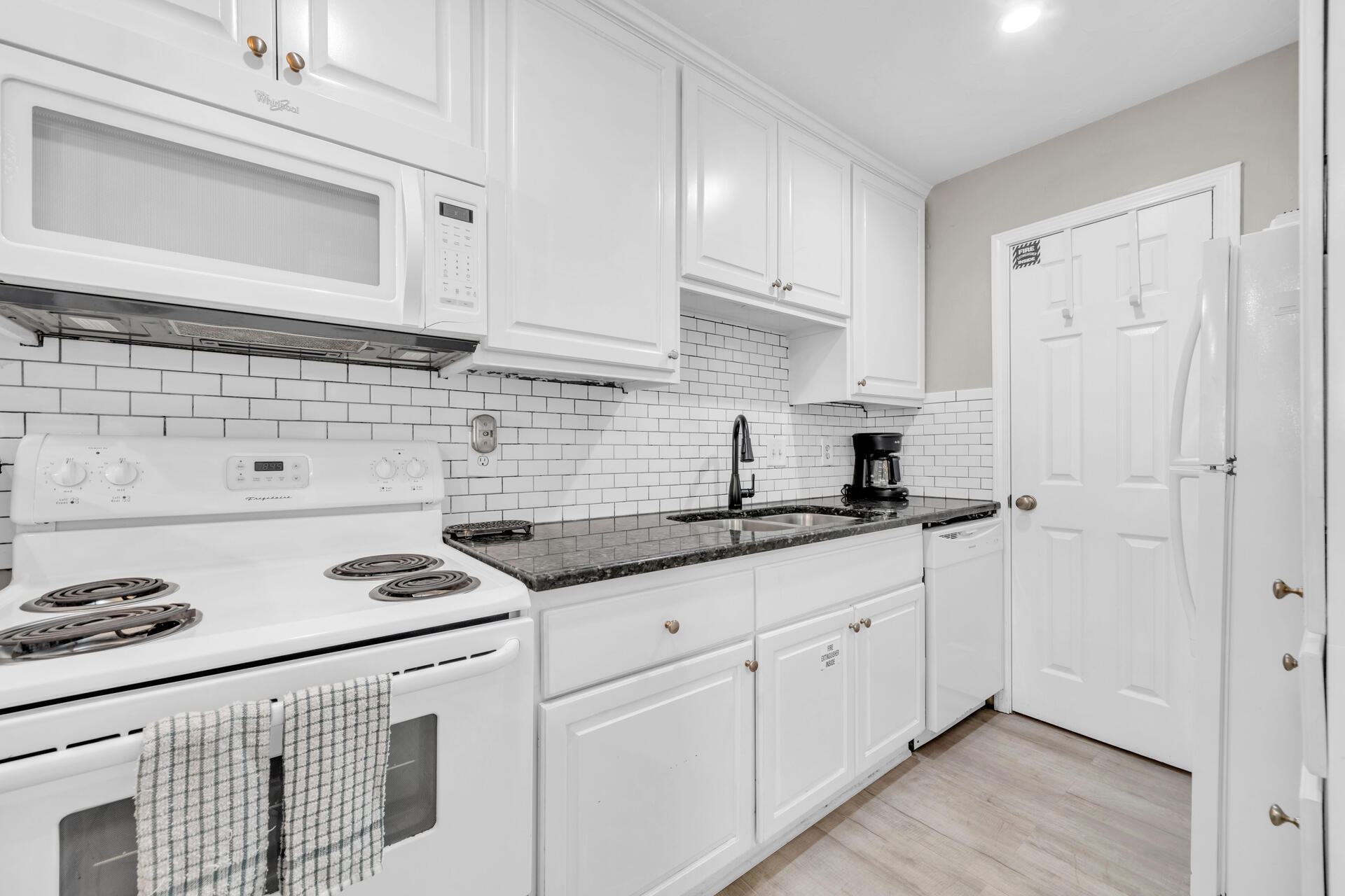 TRADEWIND CONDOS - Residential