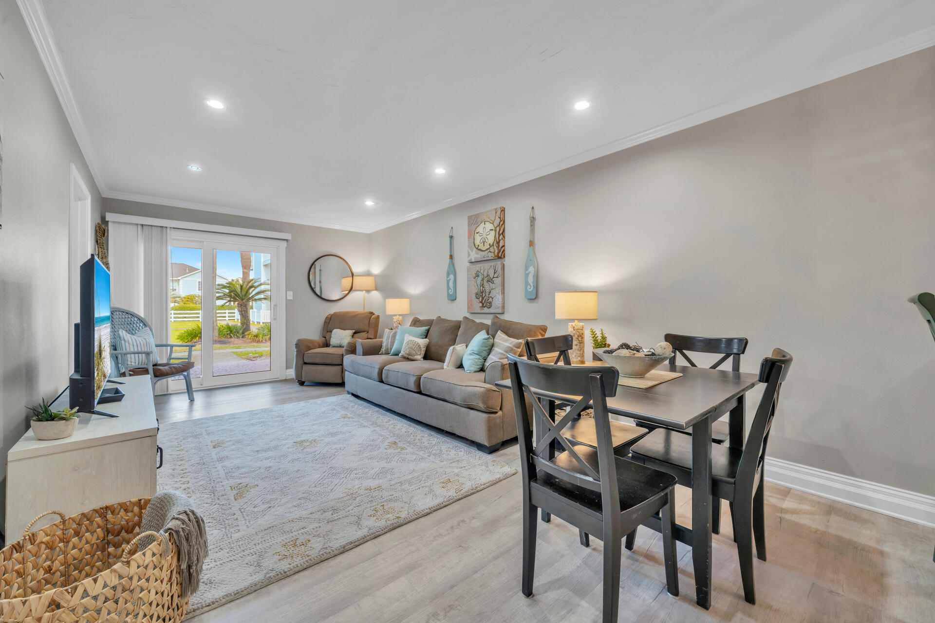 TRADEWIND CONDOS - Residential