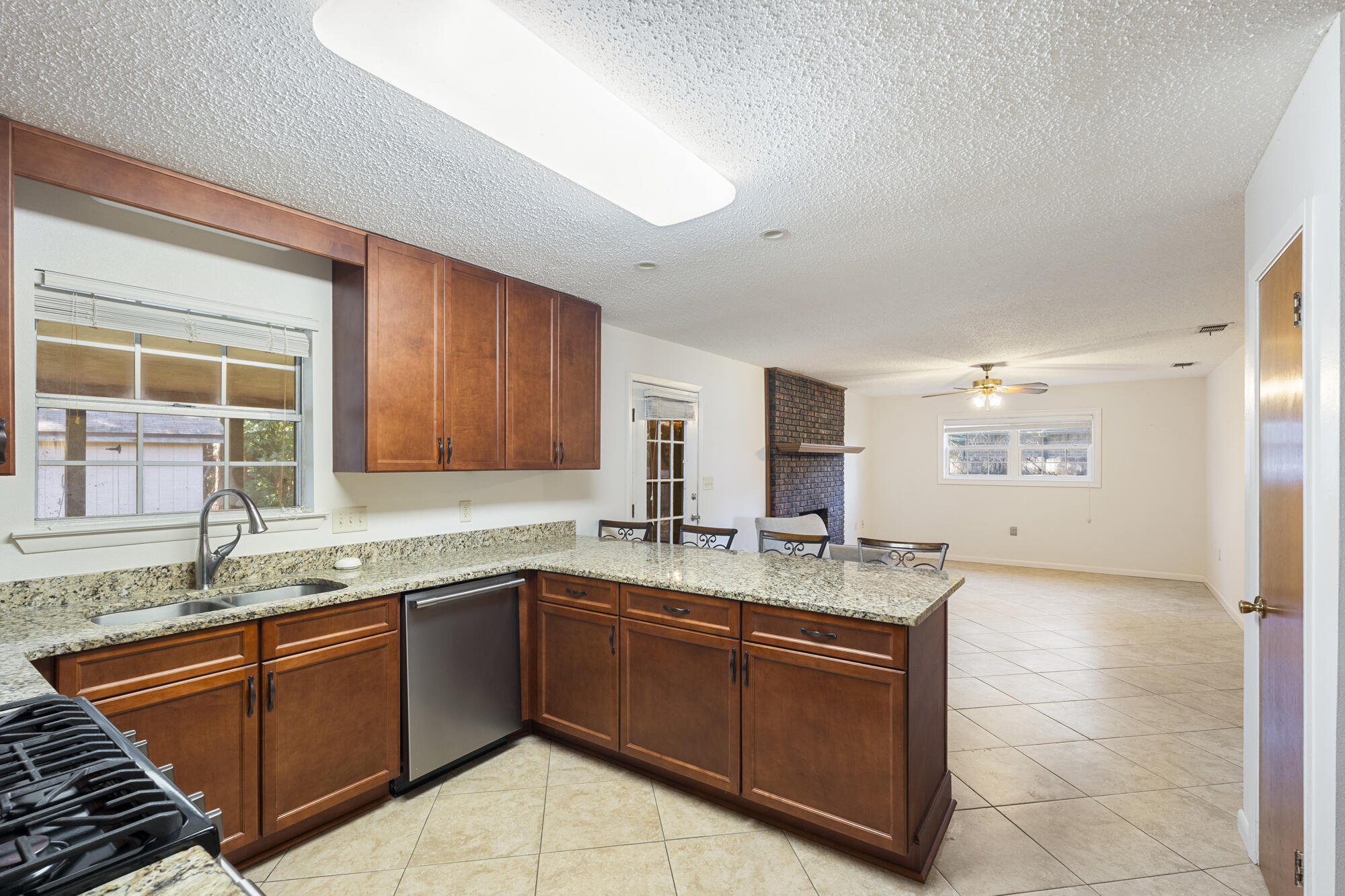 TANGLEWOOD S/D - Residential