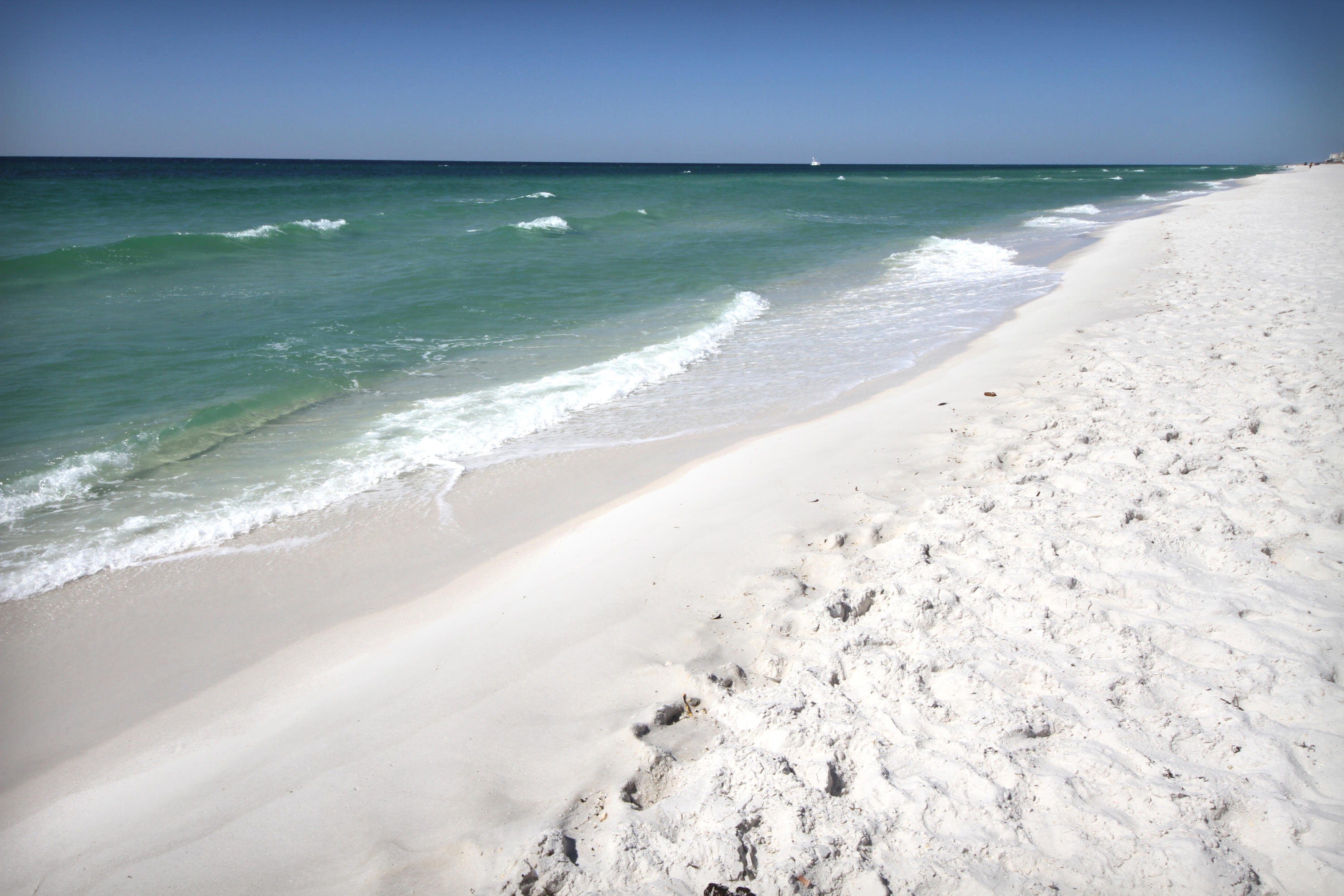 MARAVILLA CONDO 3 - Residential