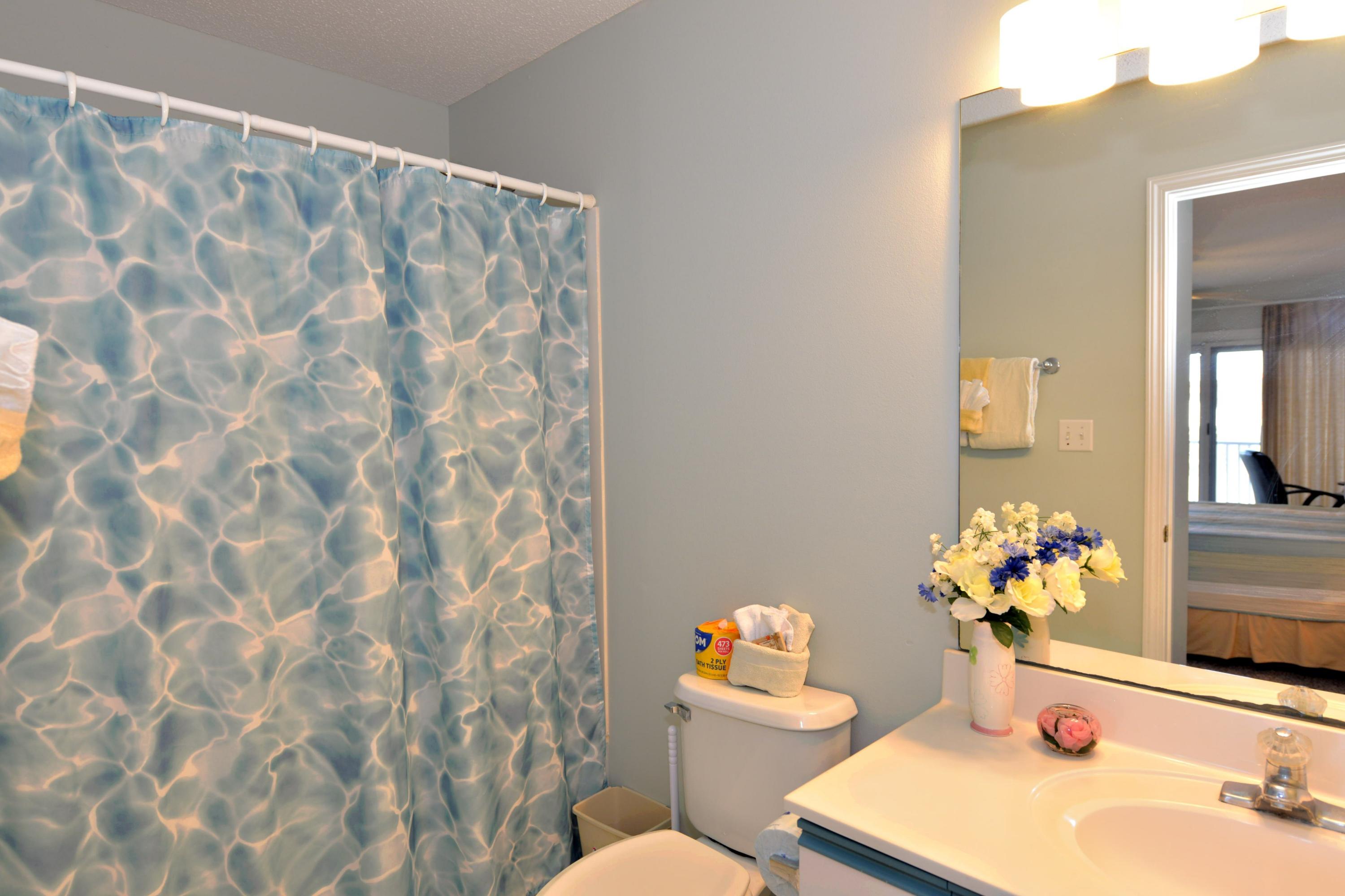 MARAVILLA CONDO 3 - Residential