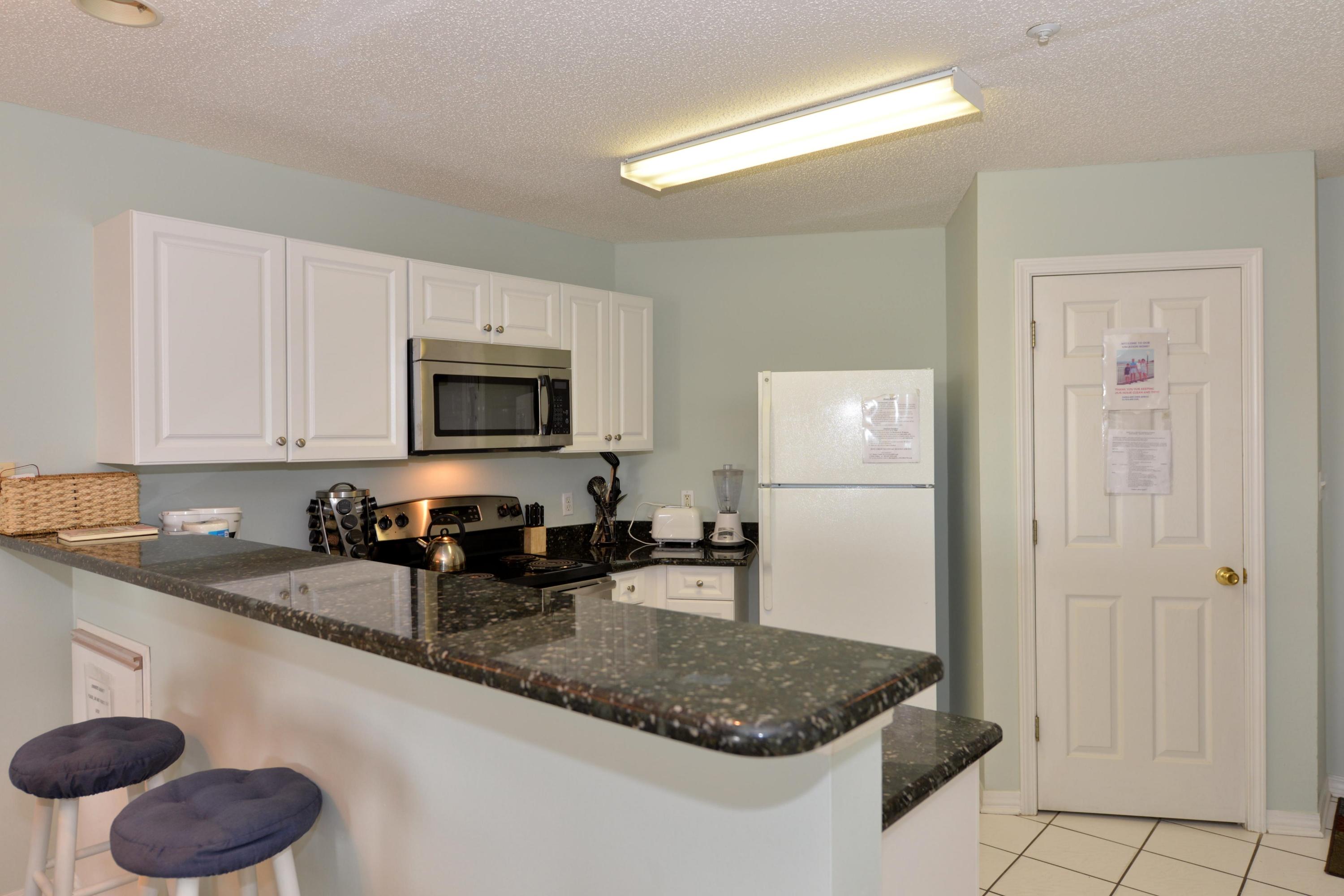 MARAVILLA CONDO 3 - Residential