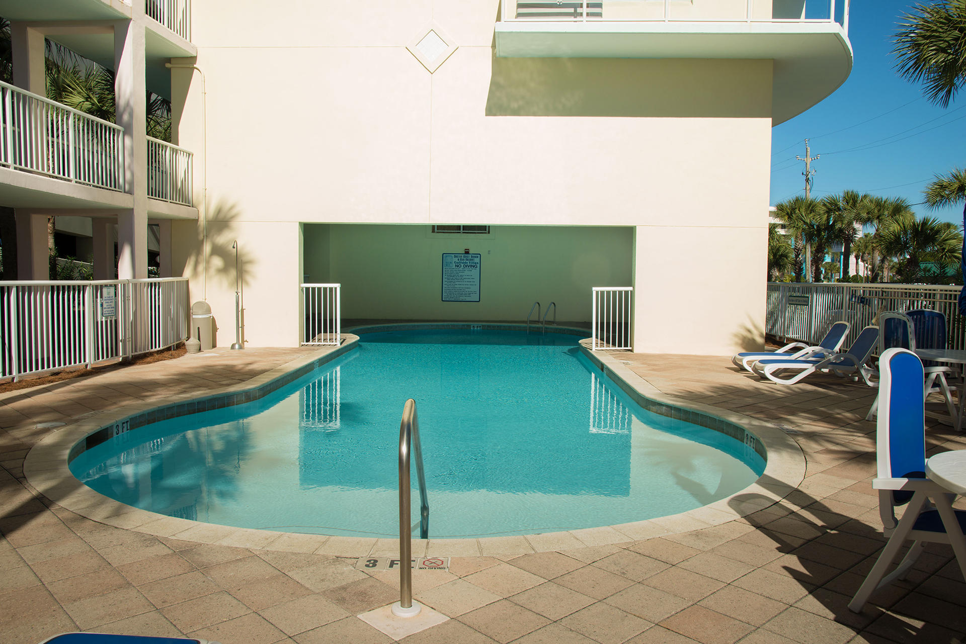 DESTIN WEST BEACH & BAY RESORT-GULFSIDE - Residential