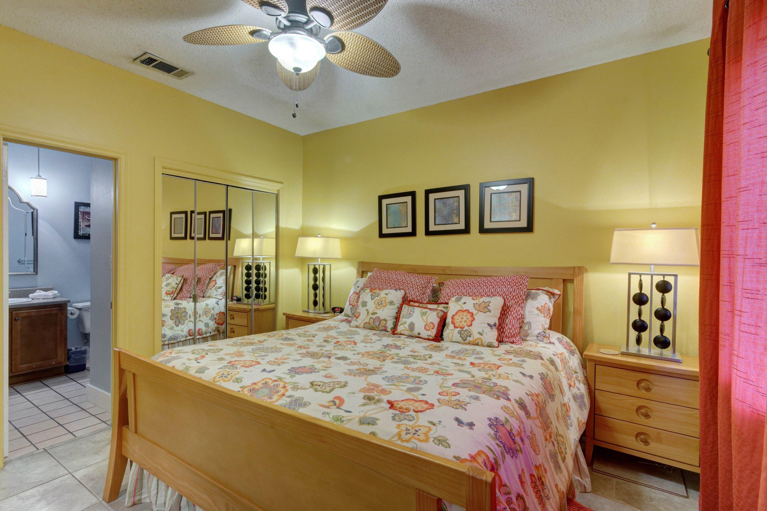 PALMS AT SEAGROVE CONDO UNIT A - Residential