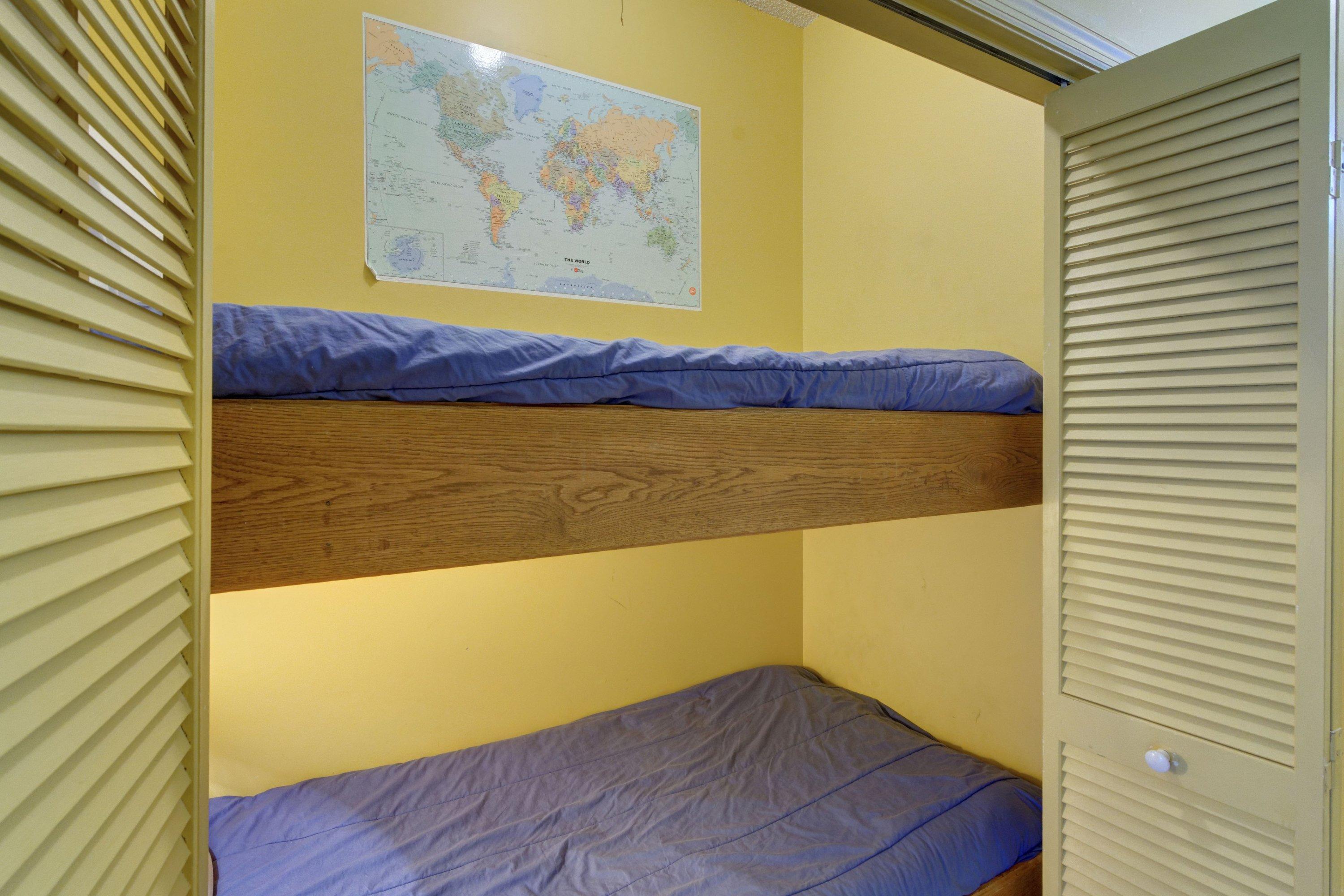 PALMS AT SEAGROVE CONDO UNIT A - Residential