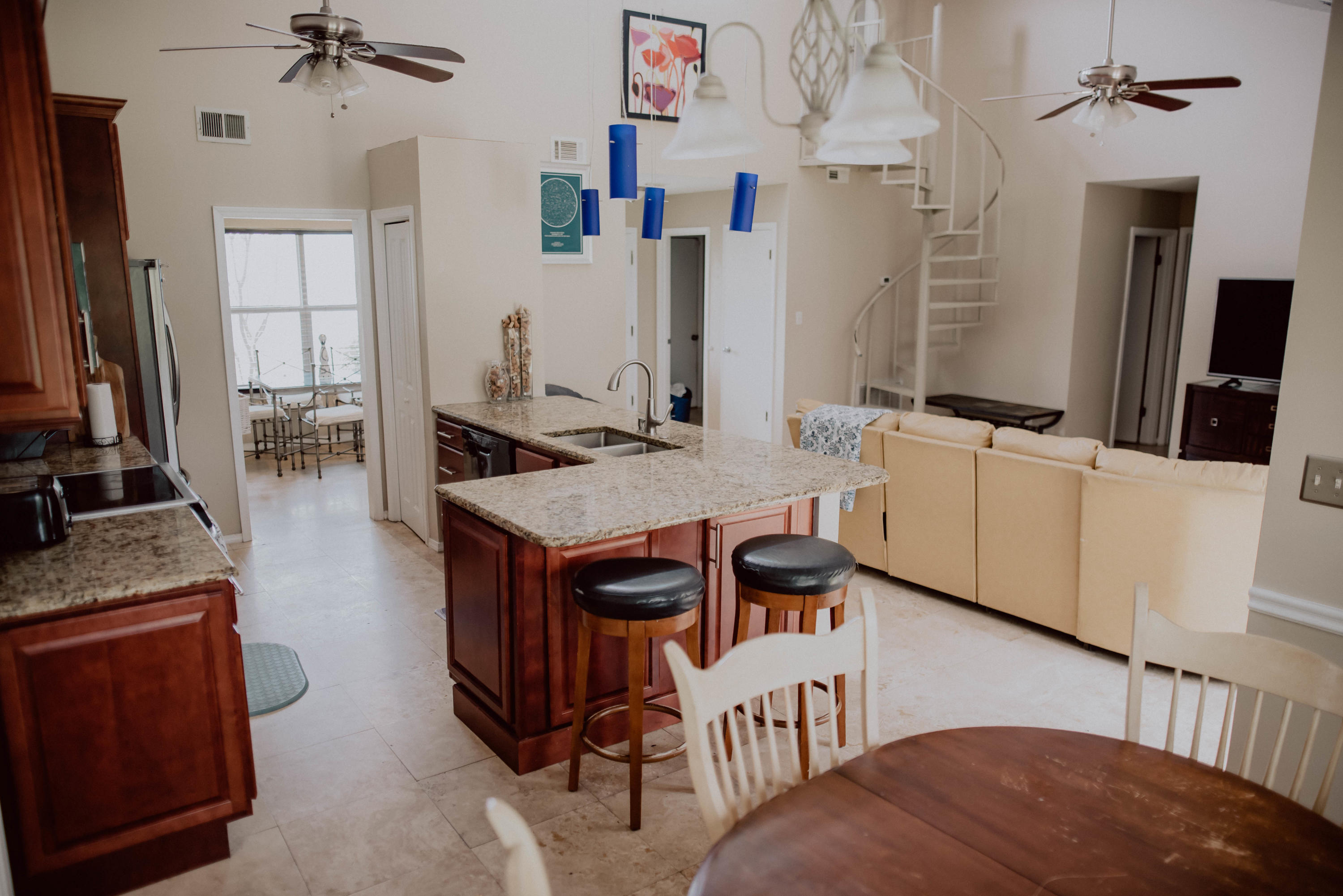 DOLPHIN ESTATES - Residential